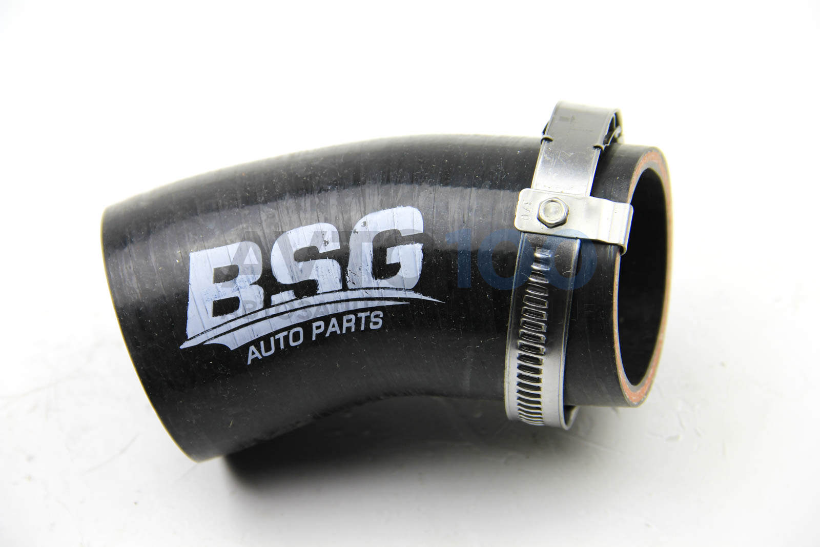Патрубок интеркулера Audi A3/Q3/Skoda Super B/VW Caddy III 1.6-2.0TDI 10-