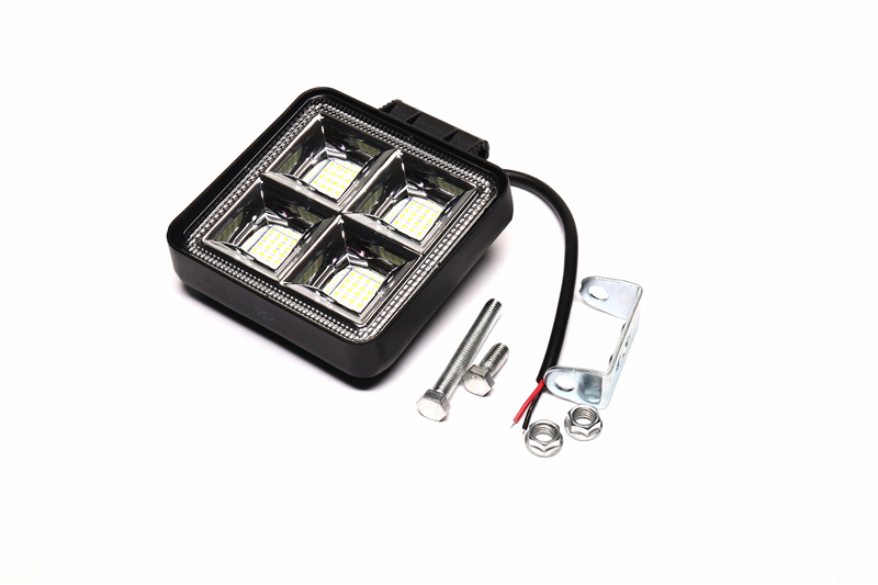 Фара LED квадратная 64W, 10-30V узкий луч