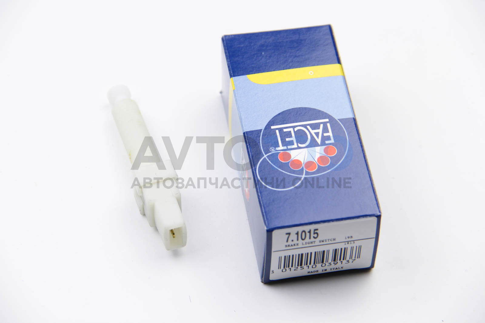 Датчик стоп-сигнала A100/A4/A6/VW Passat 76-