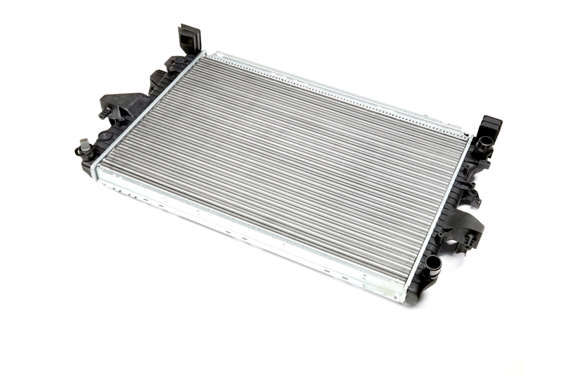 Радіатор охолодження vw transporter t5 03-09 (2.5 tdi) 