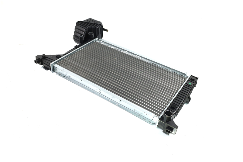 Радиатор охлаждения mb sprinter 00-06 mt, a/c 