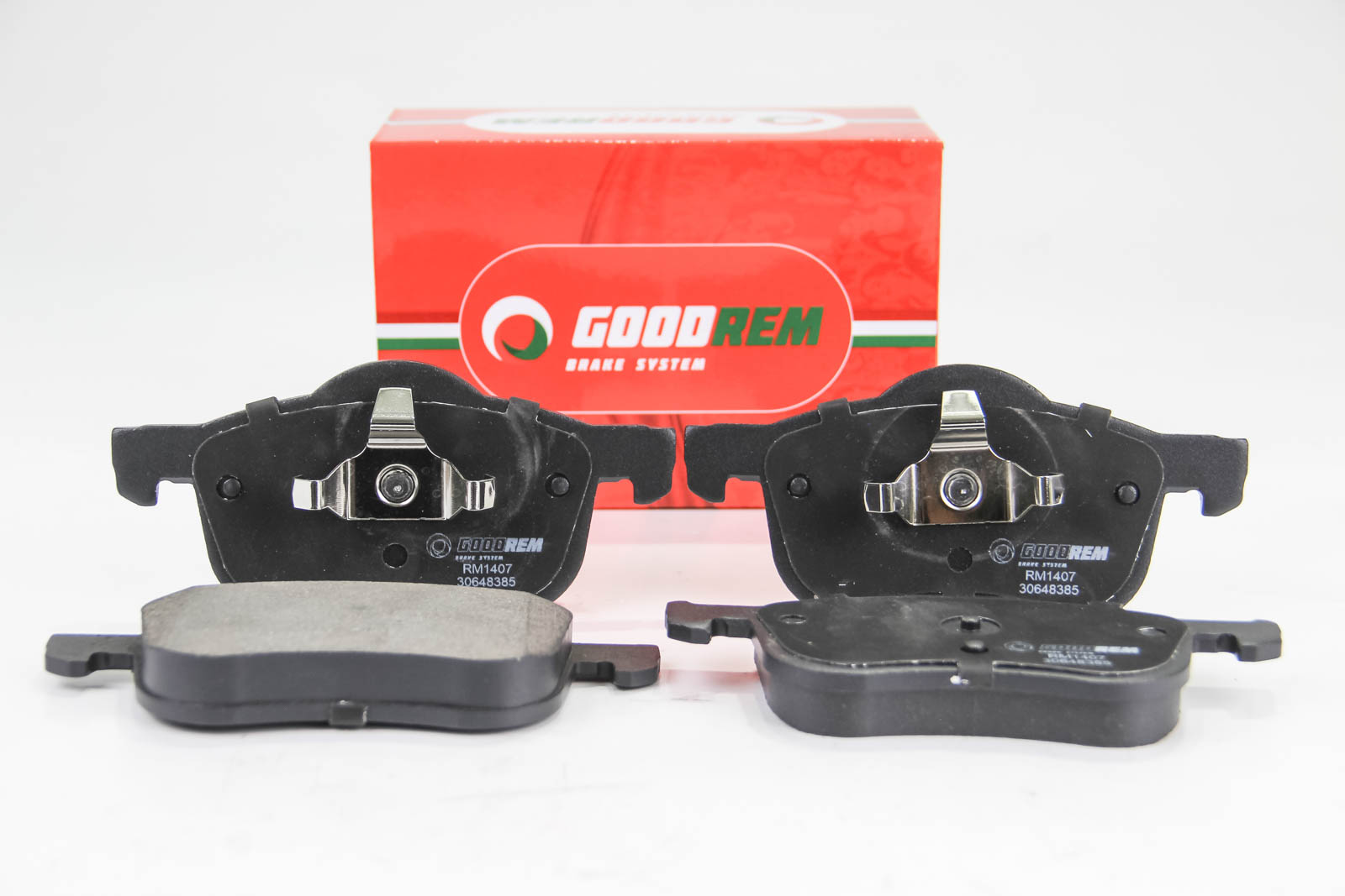 Гальмівні колодки передні Volvo S60/S80/V70/XC70 95-10 (ATE)
