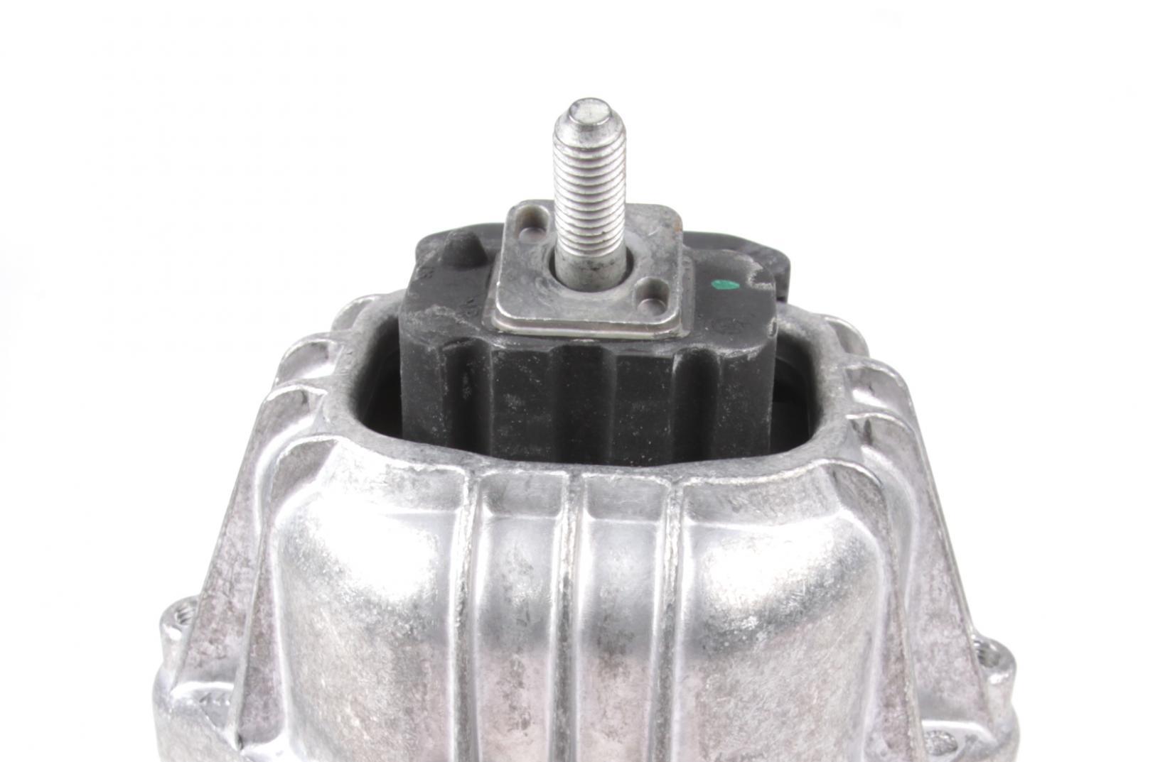 Подушка двигуна BMW 1(E81)/3(E90)/X1(E84)  "Diesel "06-15