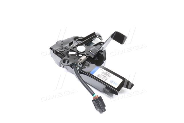 Фiксатор замка капота TOY CAMRY 17- 