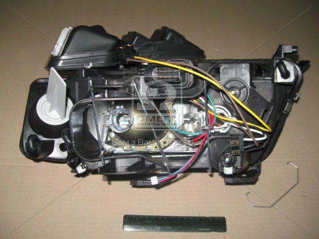 Фара права AUDI A6 01-05 