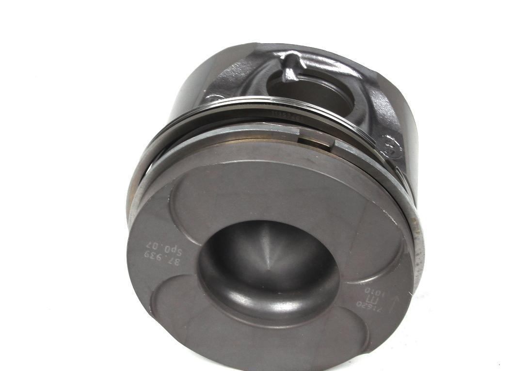 0013600 MAHLE