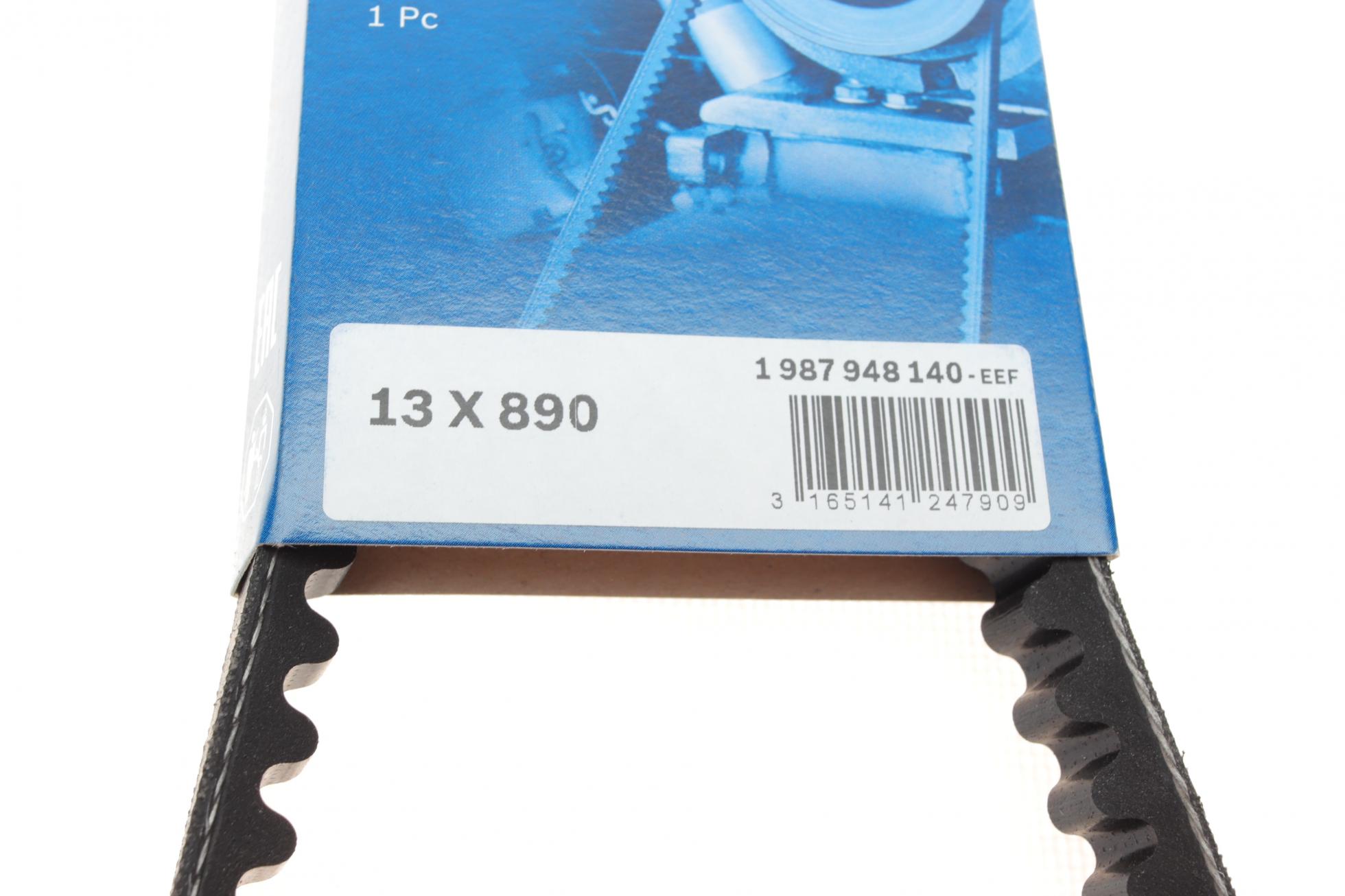 Клиновий ремінь 13х890