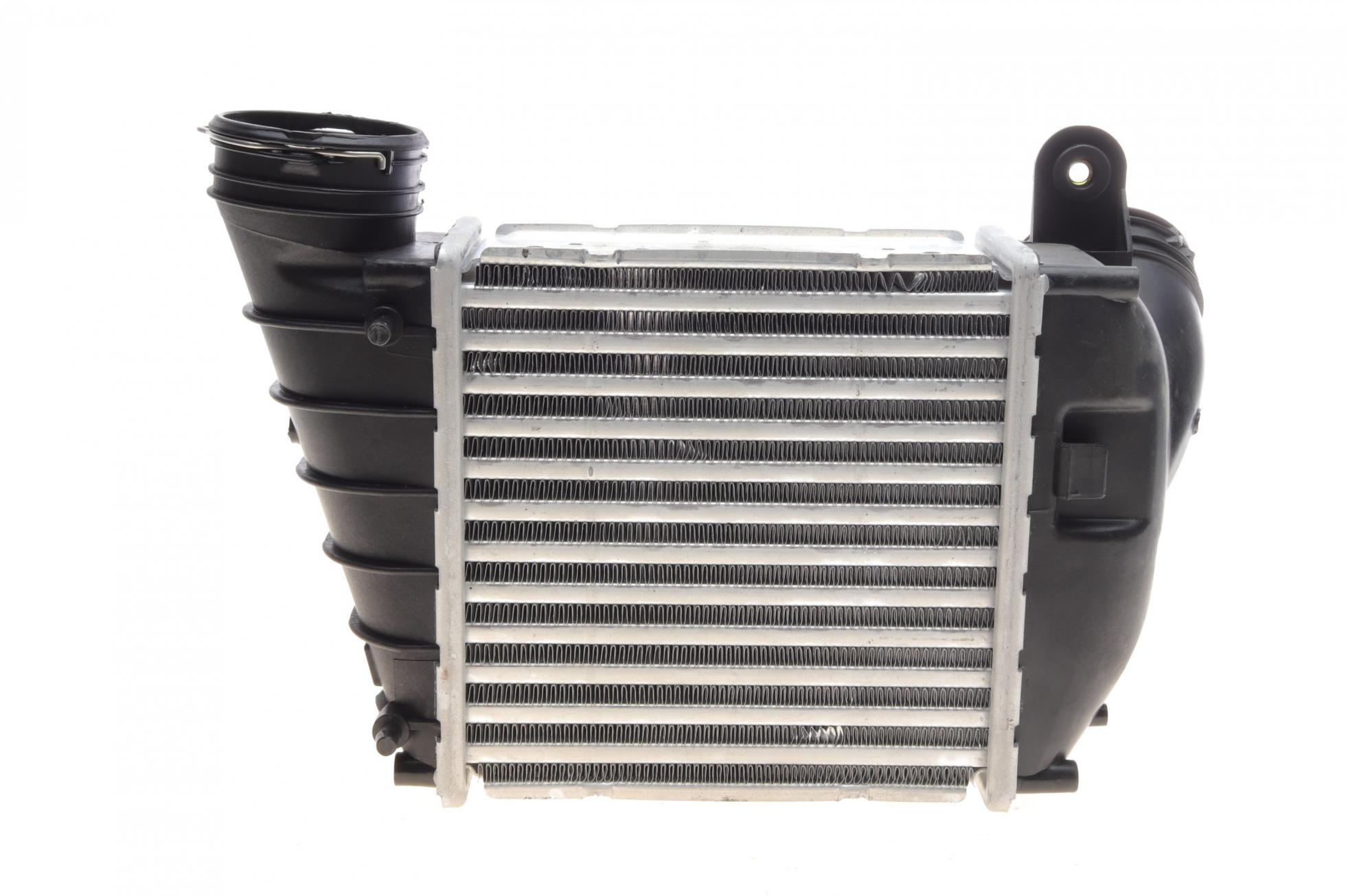 Радиатор масляный vw golf/bora/skoda octavia/seat l