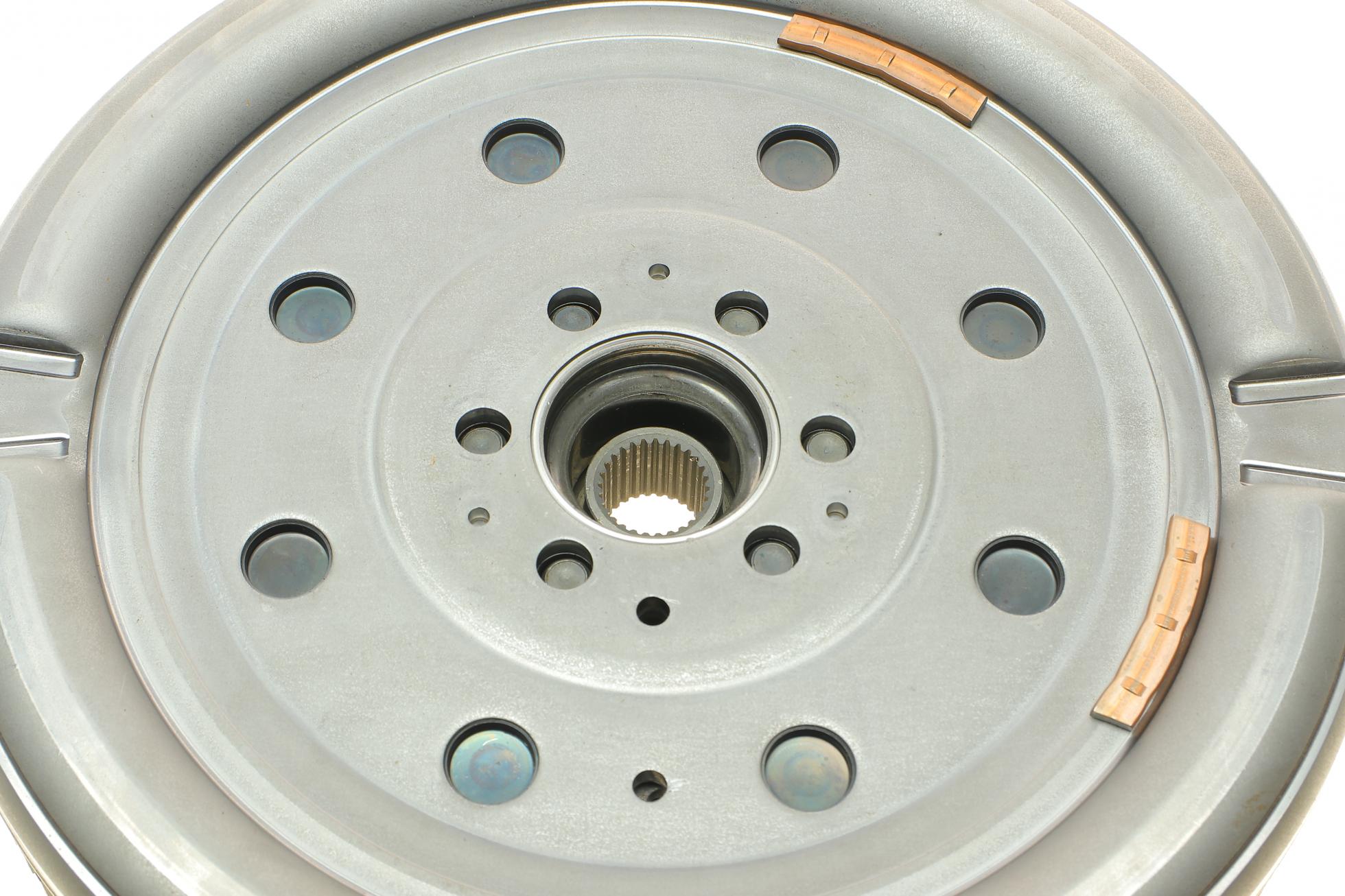 417001911 LUK