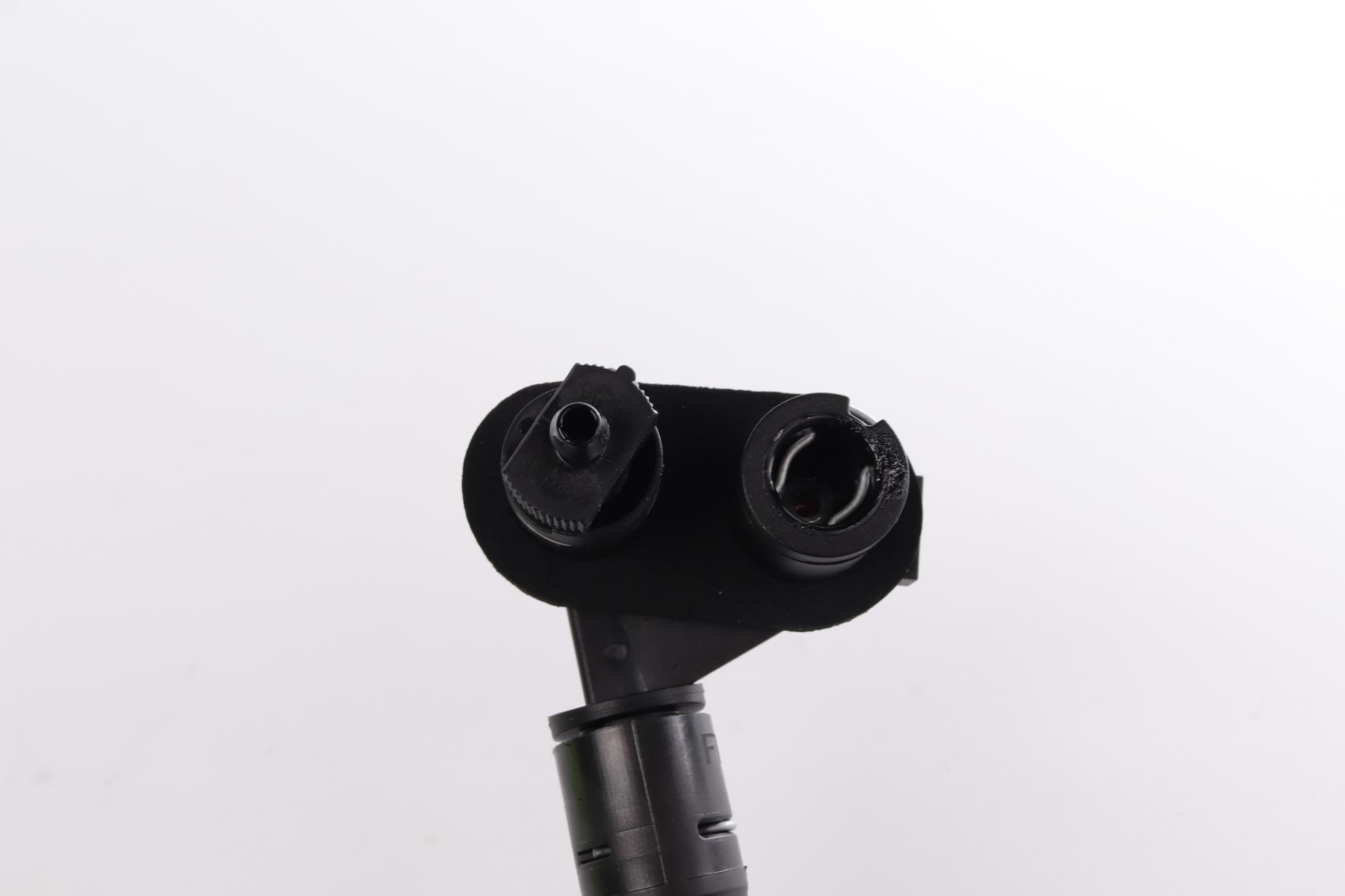 810037 VALEO