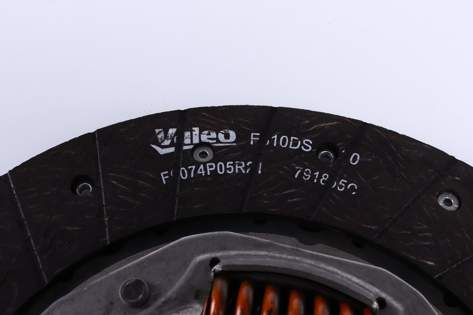 826100 VALEO
