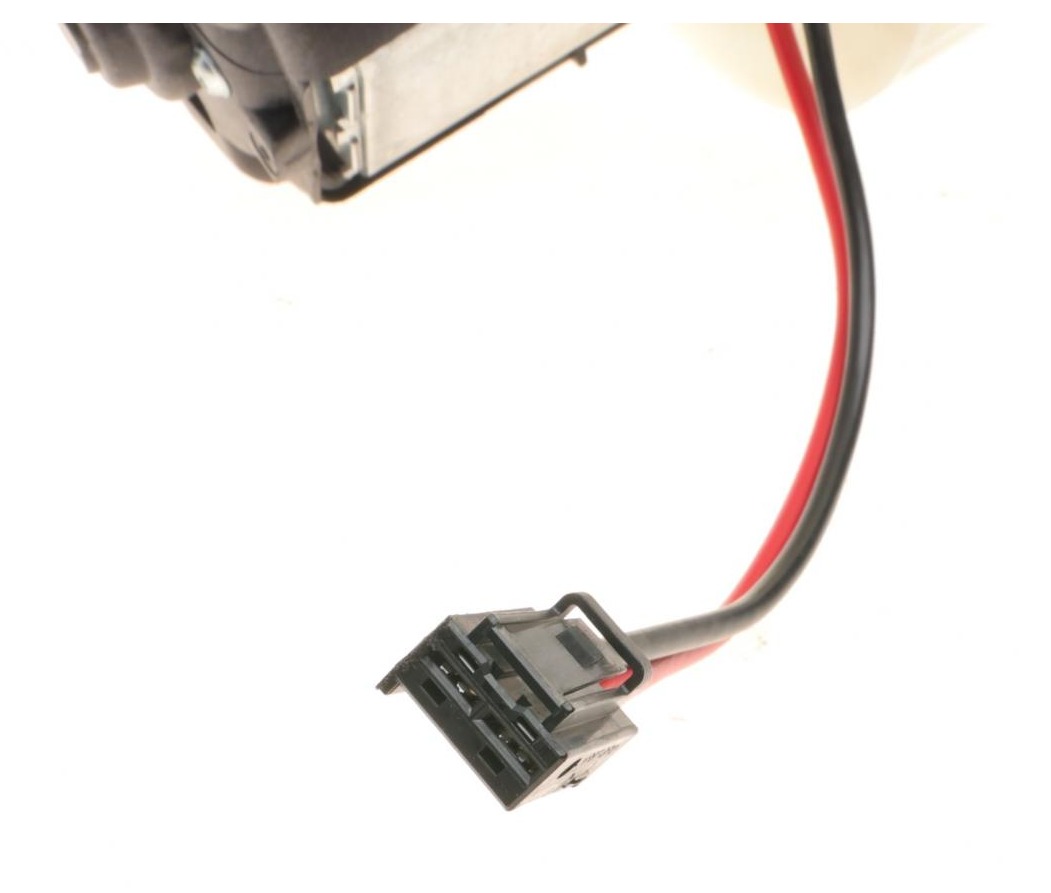 AB151000P MAHLE