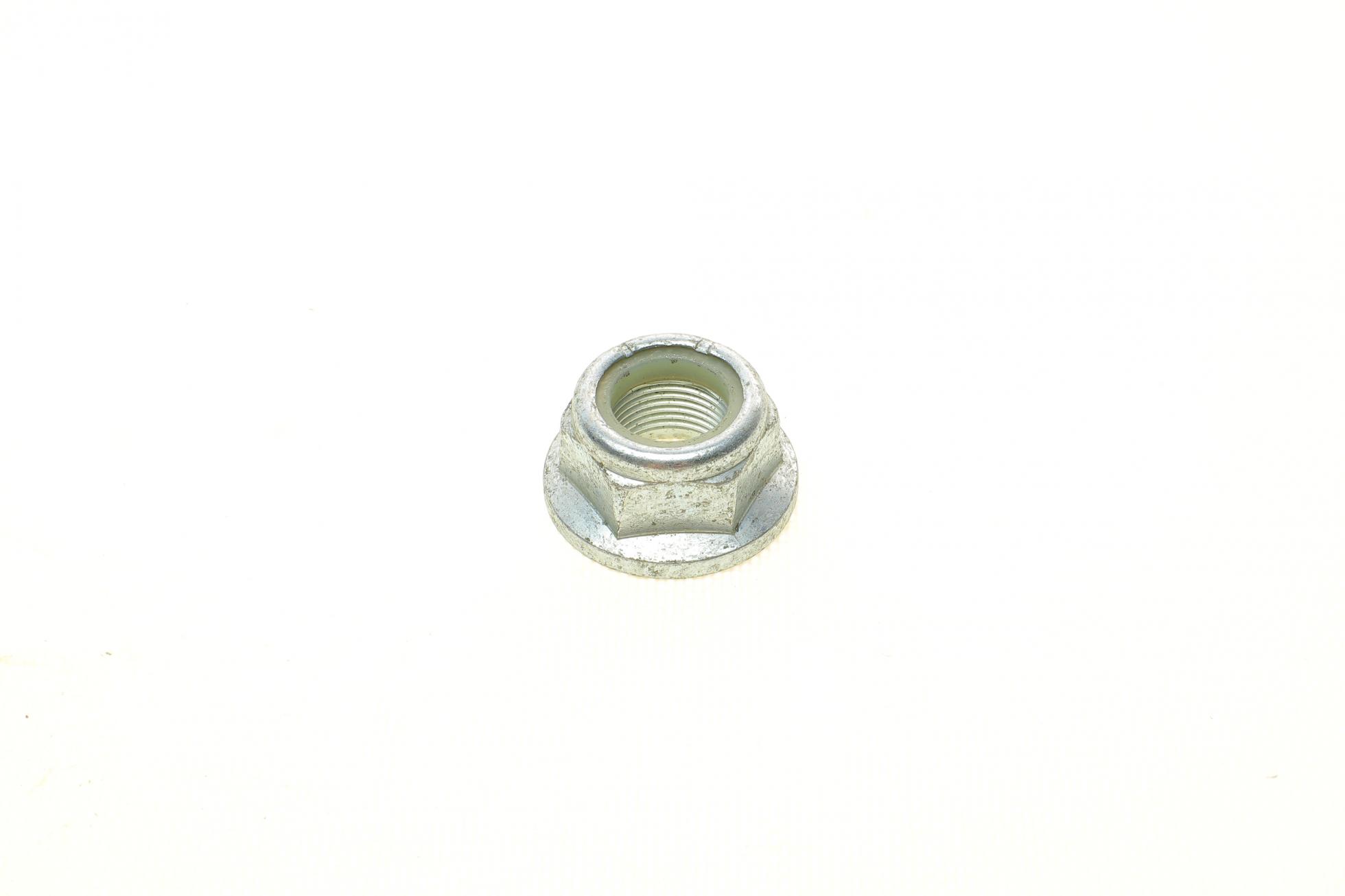 R15588 SNR
