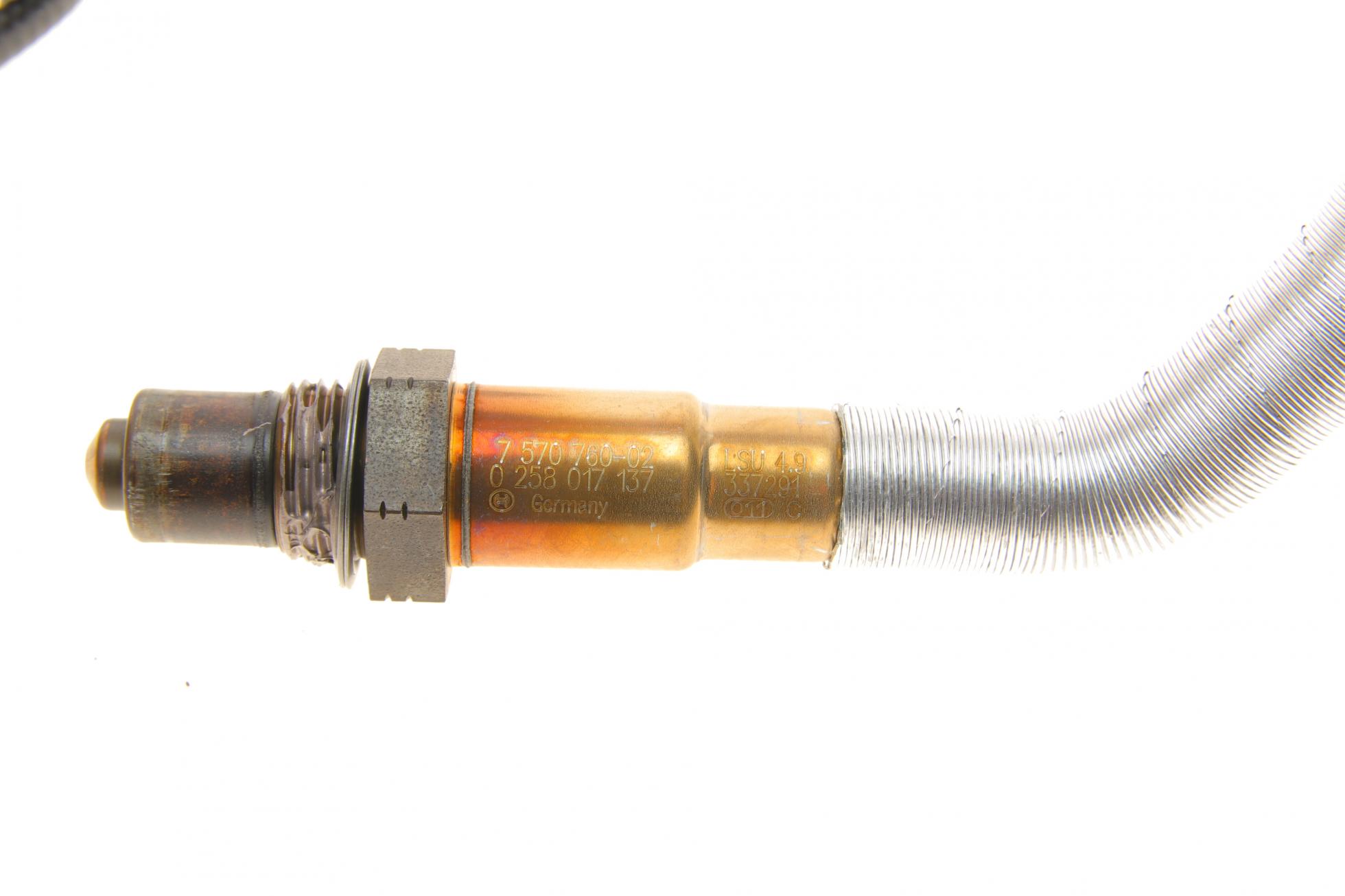 0258017137 BOSCH