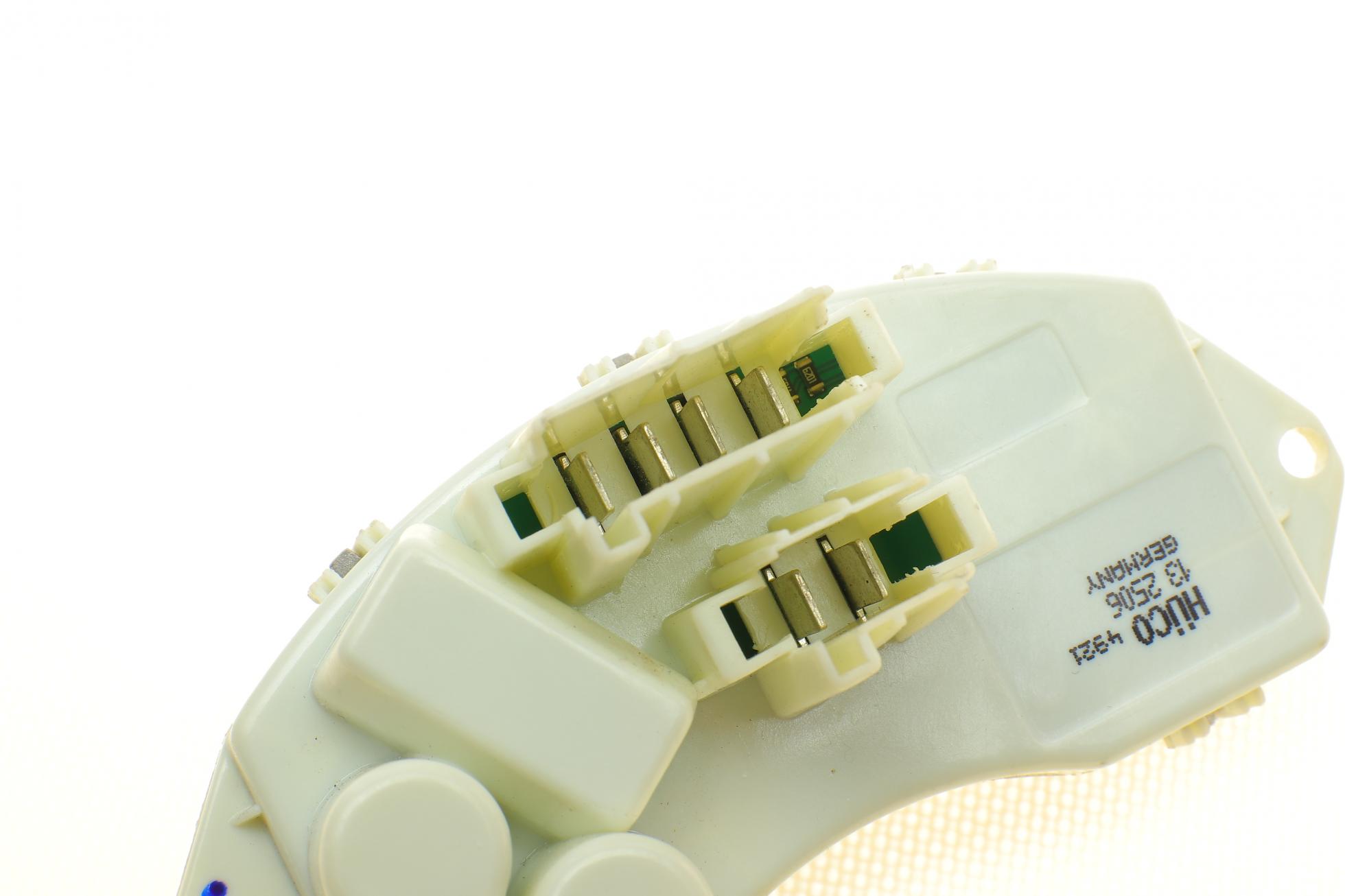 132506 HITACHI