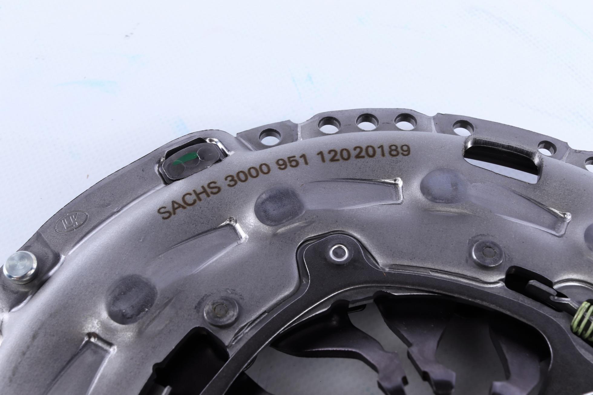 3000951120 SACHS