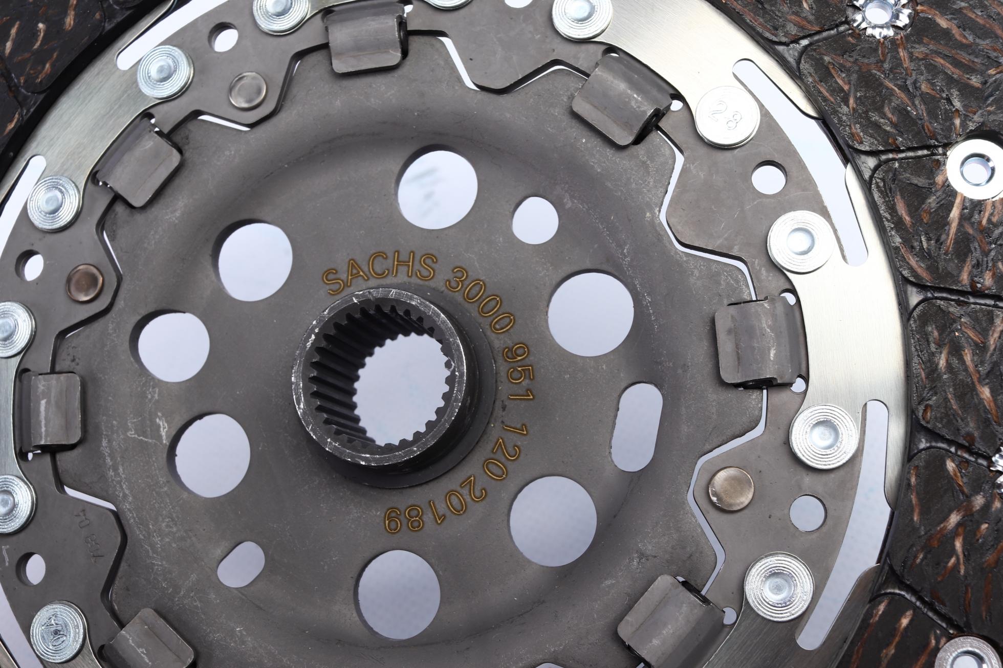 3000951120 SACHS