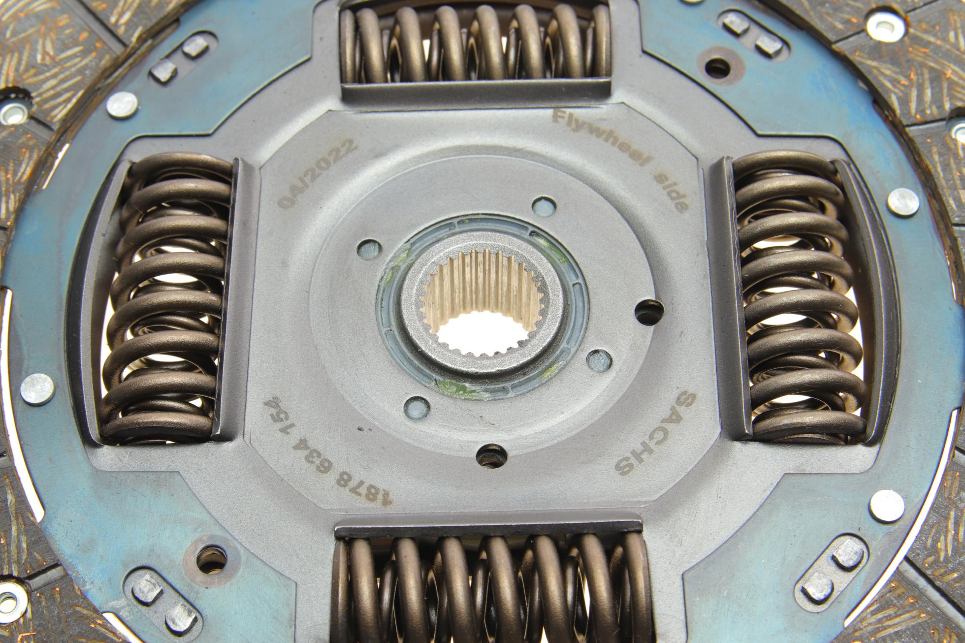 3000951654 SACHS