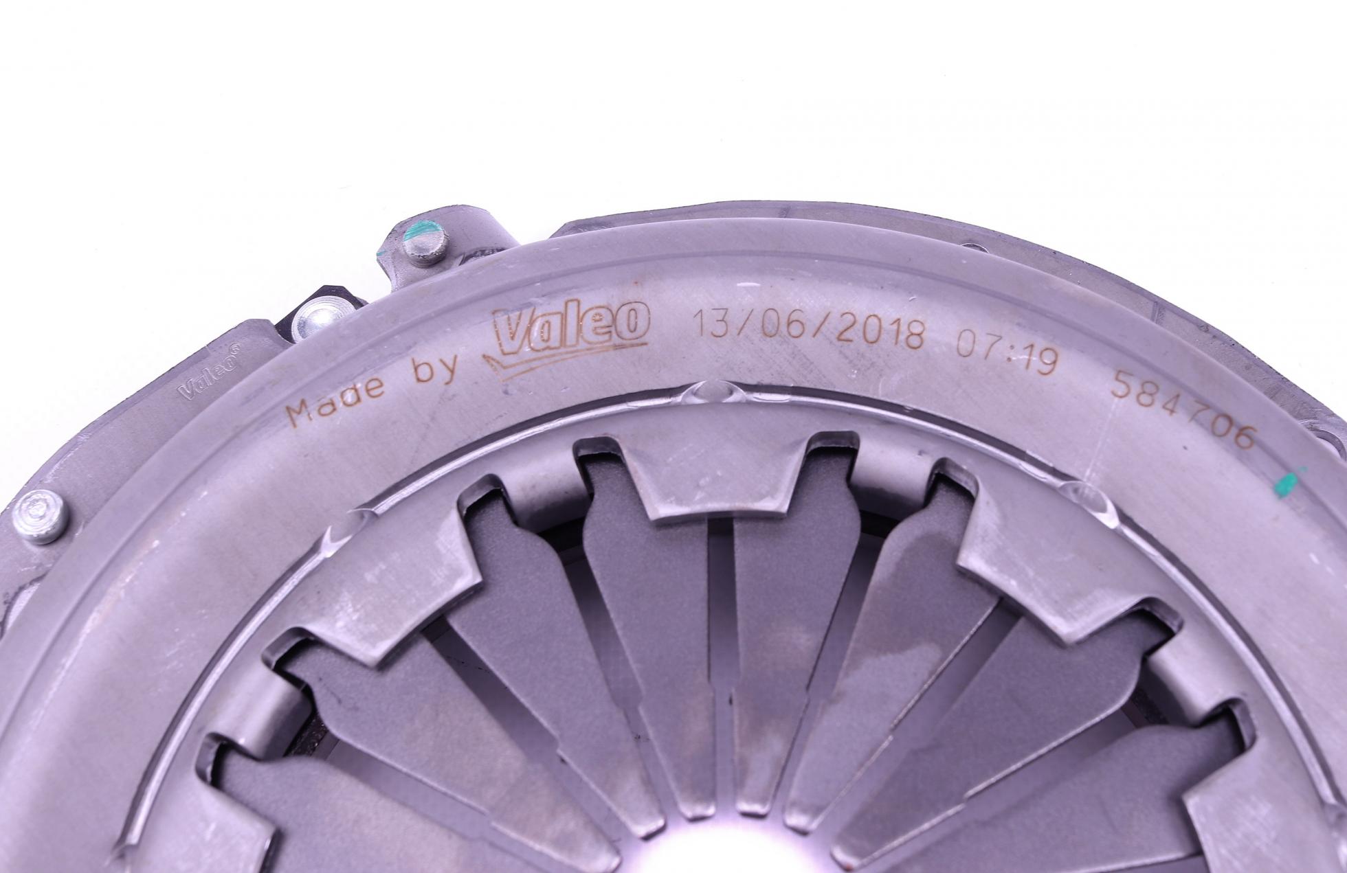 821071 VALEO