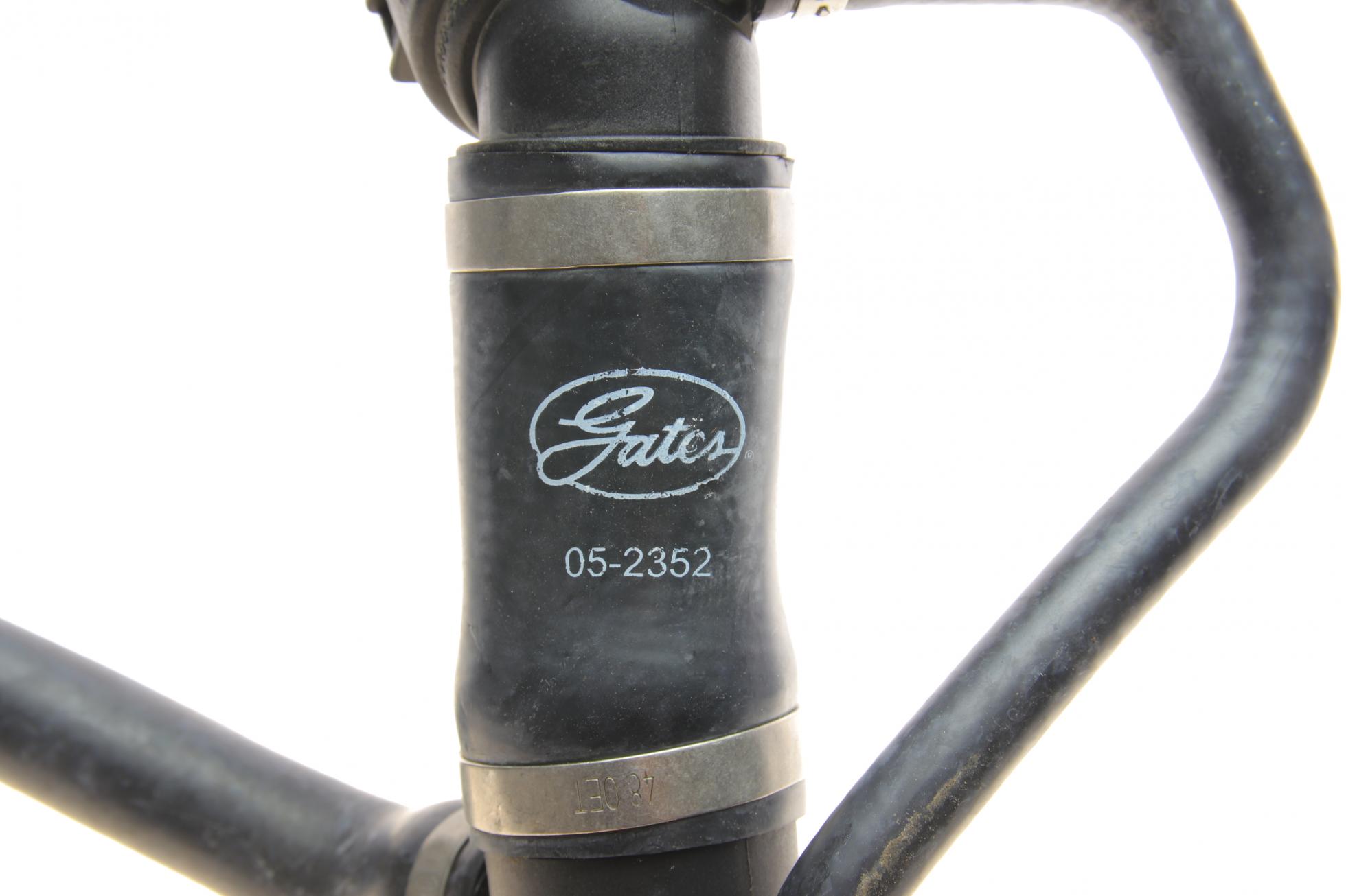 052352 GATES