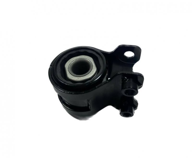 Сайлентблок передньої підвіски нижний Mazda 3 BK 03-08 R