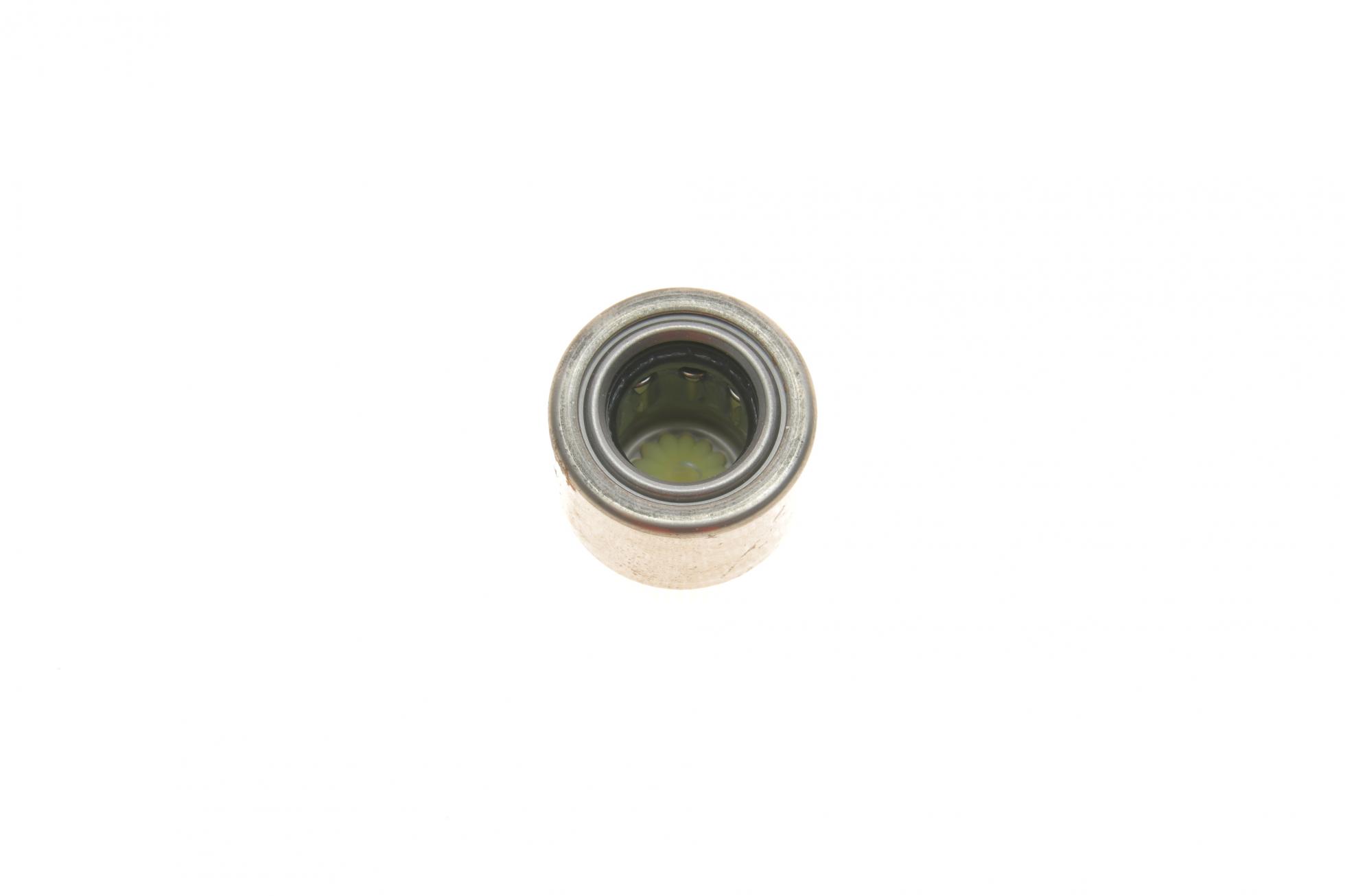 YC1R7600AA FORD