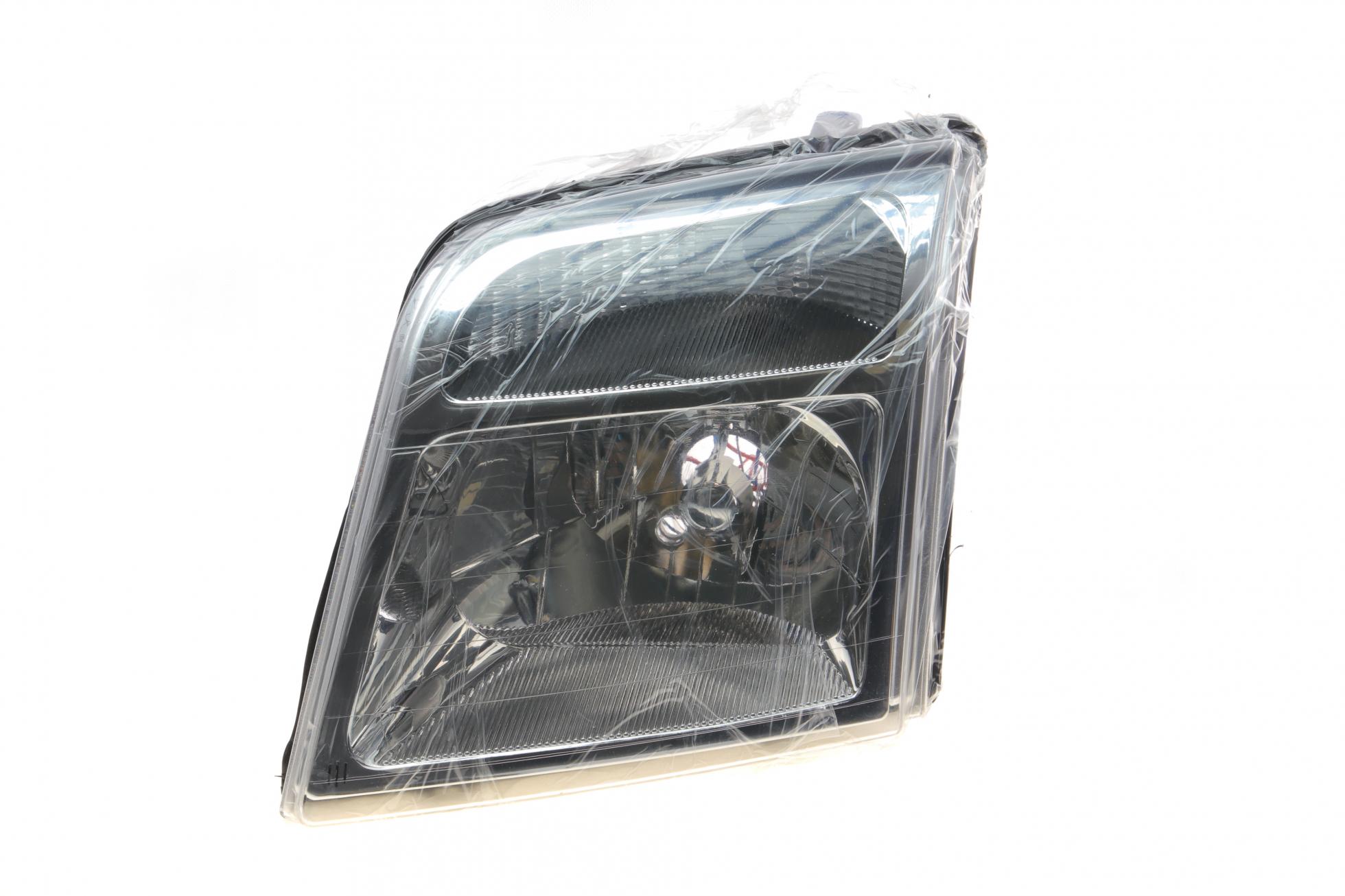 Фара (L) Ford Transit Connect 02-13