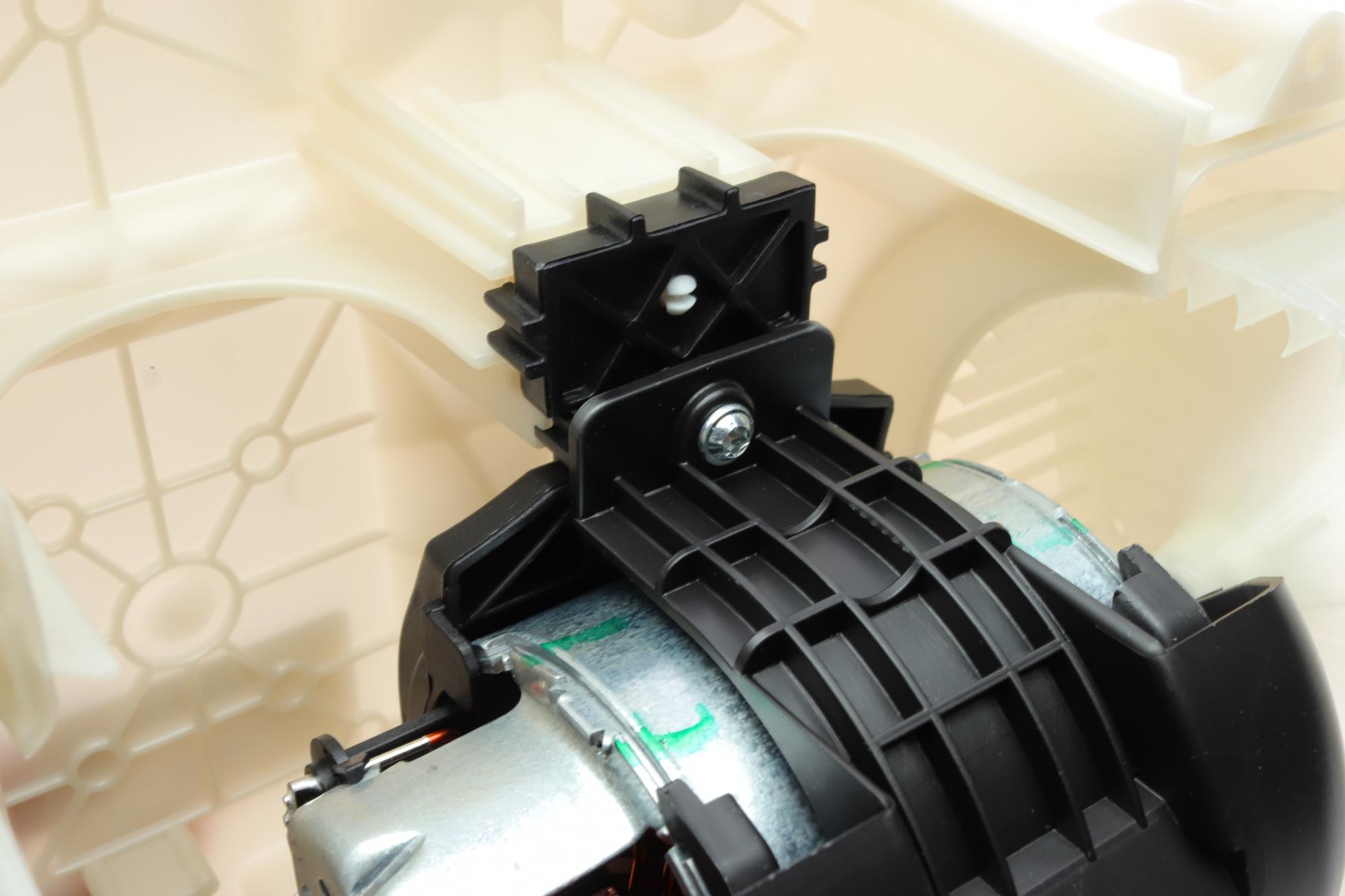 AB139000P MAHLE