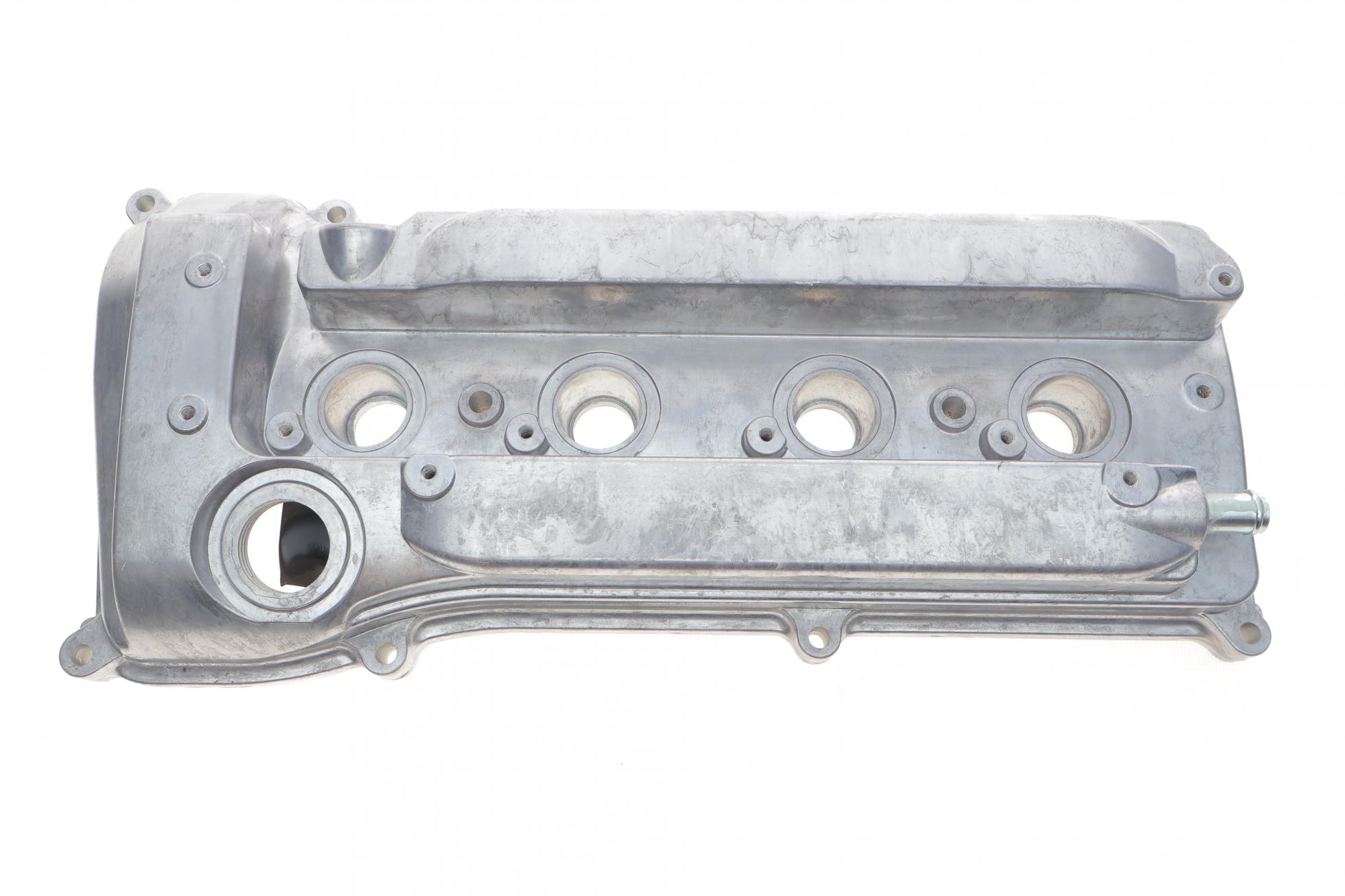 Кришка клапанів Toyota Avensis/Camry/Rav4 III 2.0 4WD 01-13