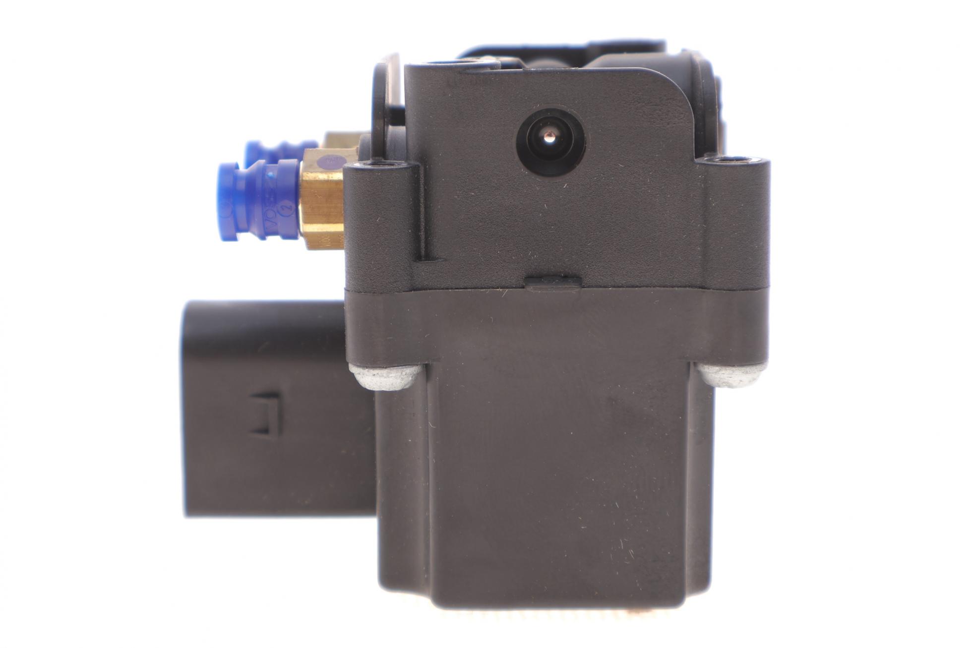 VB3787 ARNOTT