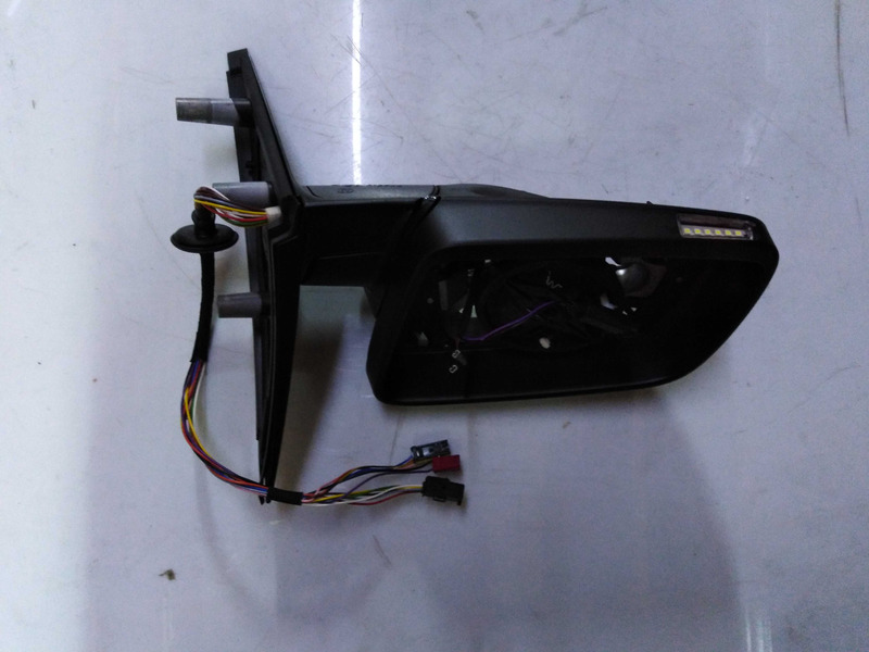 51167189521 BMW