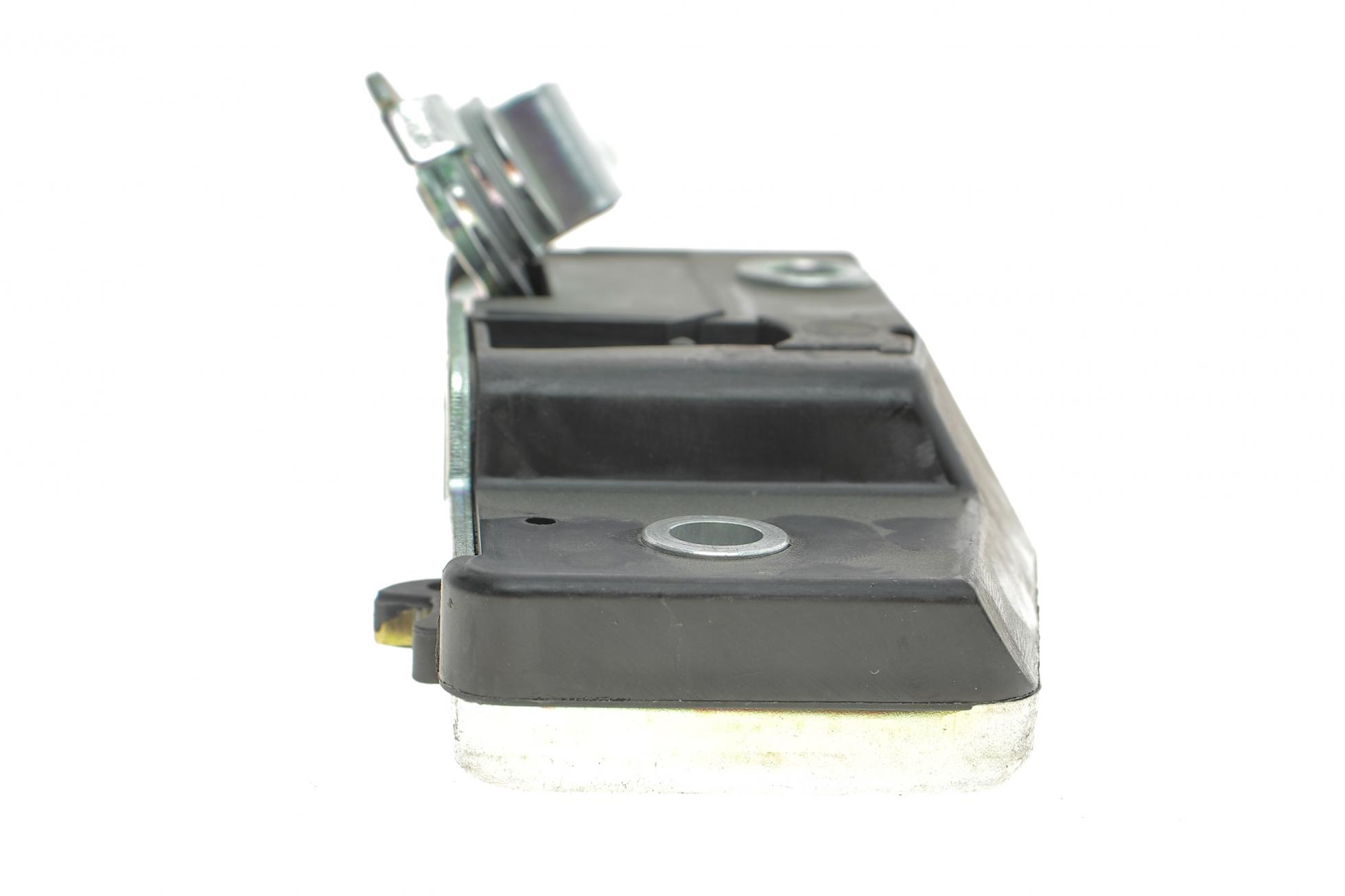 3843033 Autotechteile