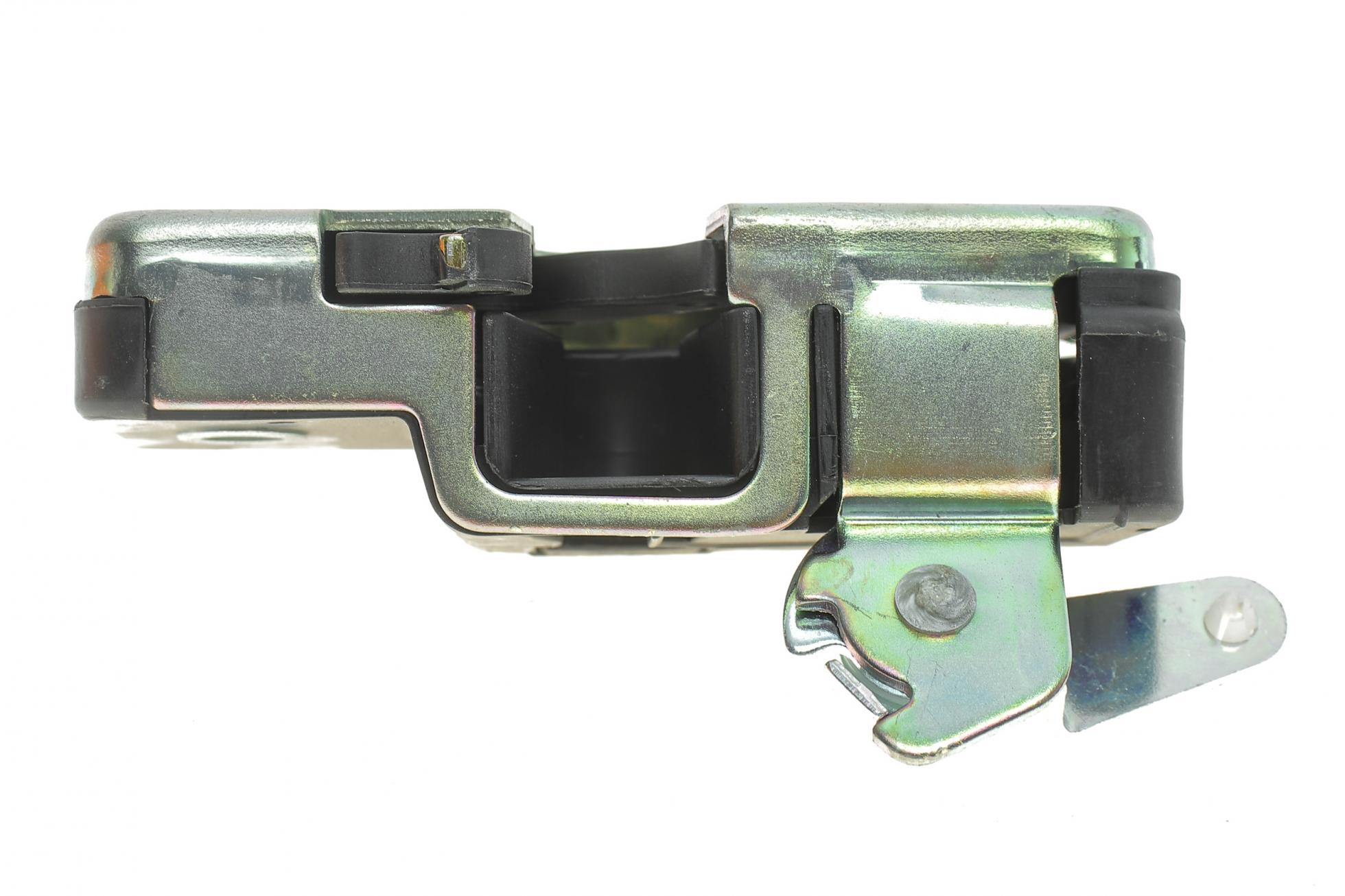 3843033 Autotechteile