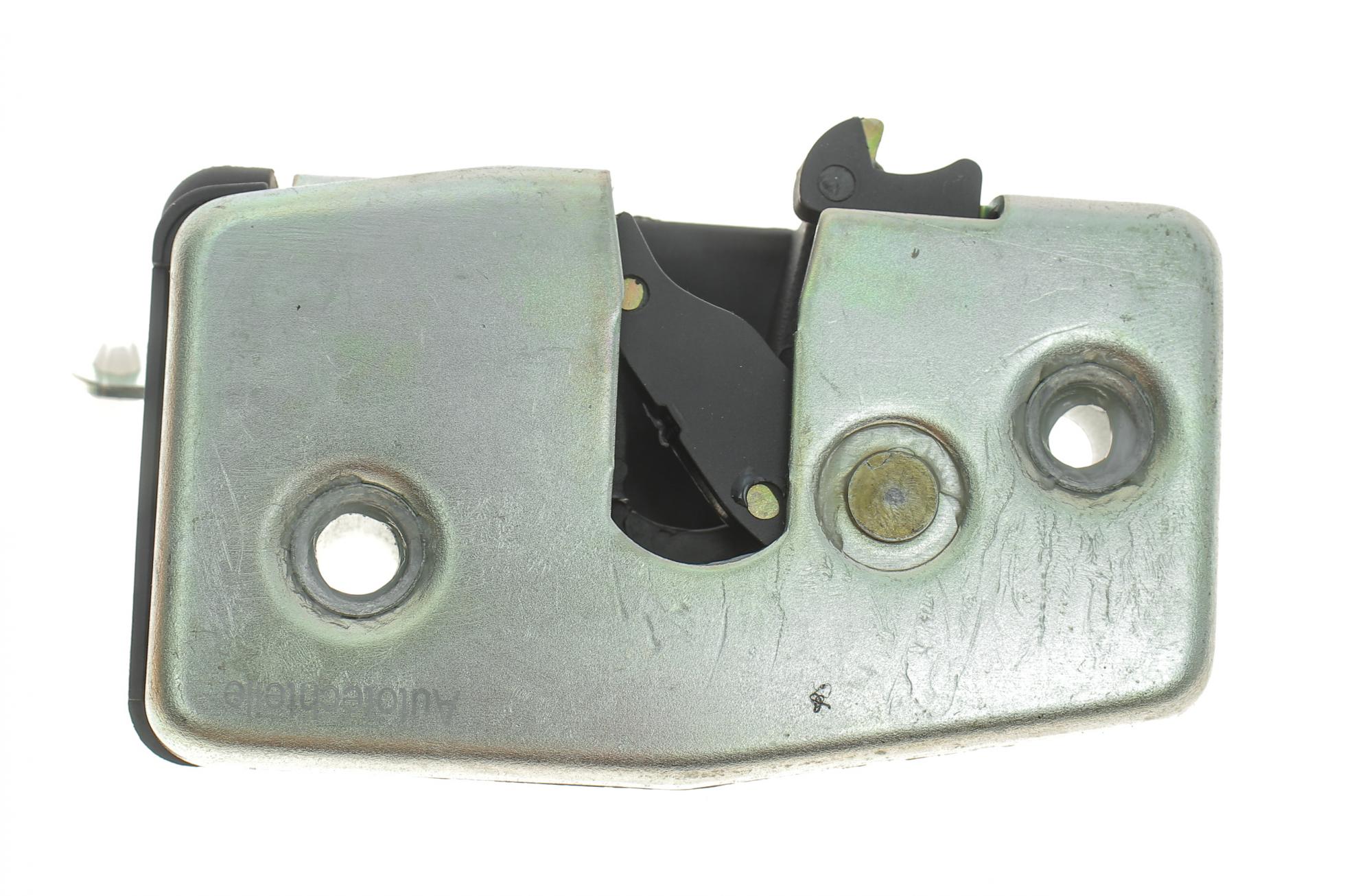 3843033 Autotechteile