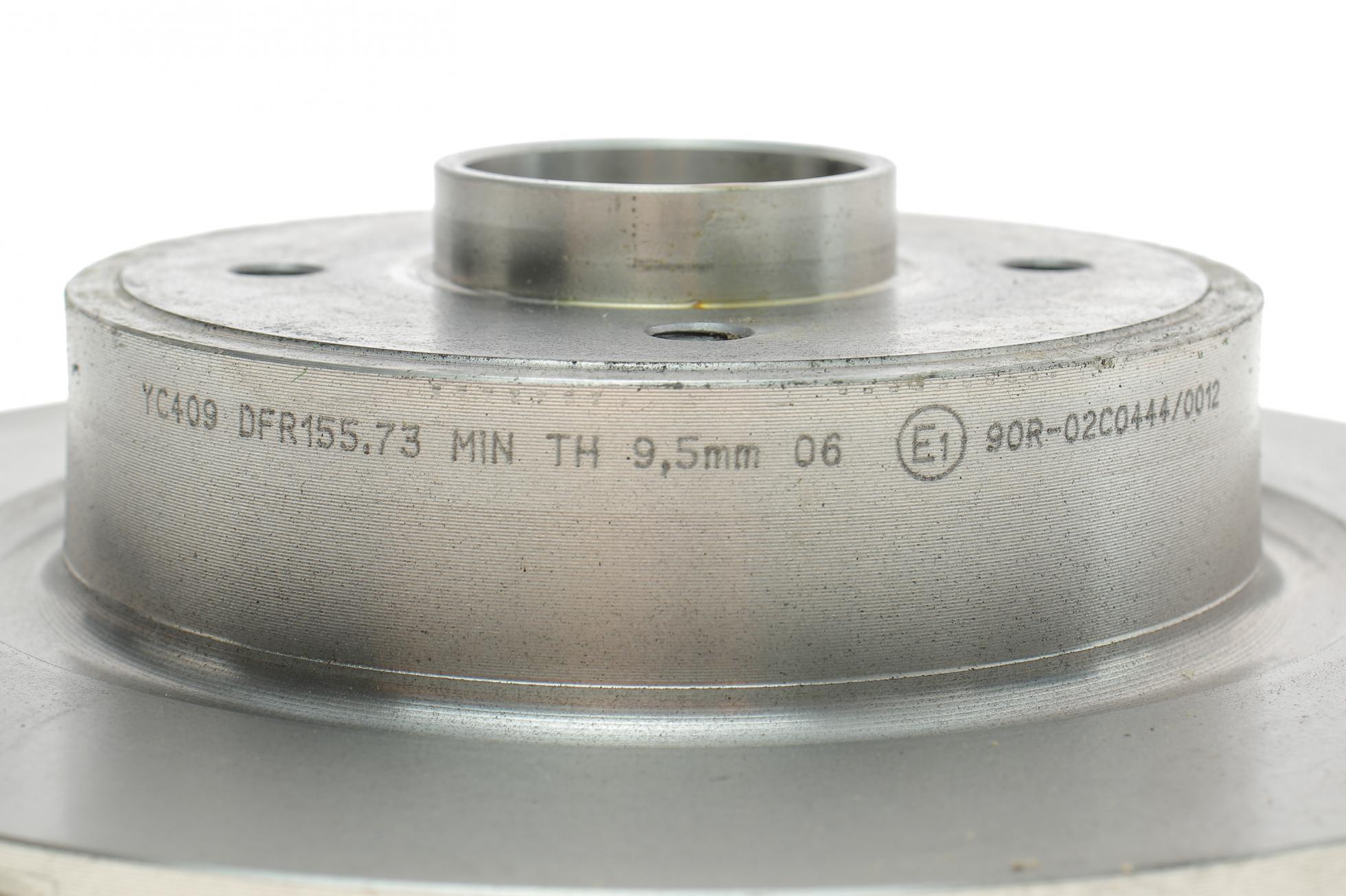 KF15573U SNR