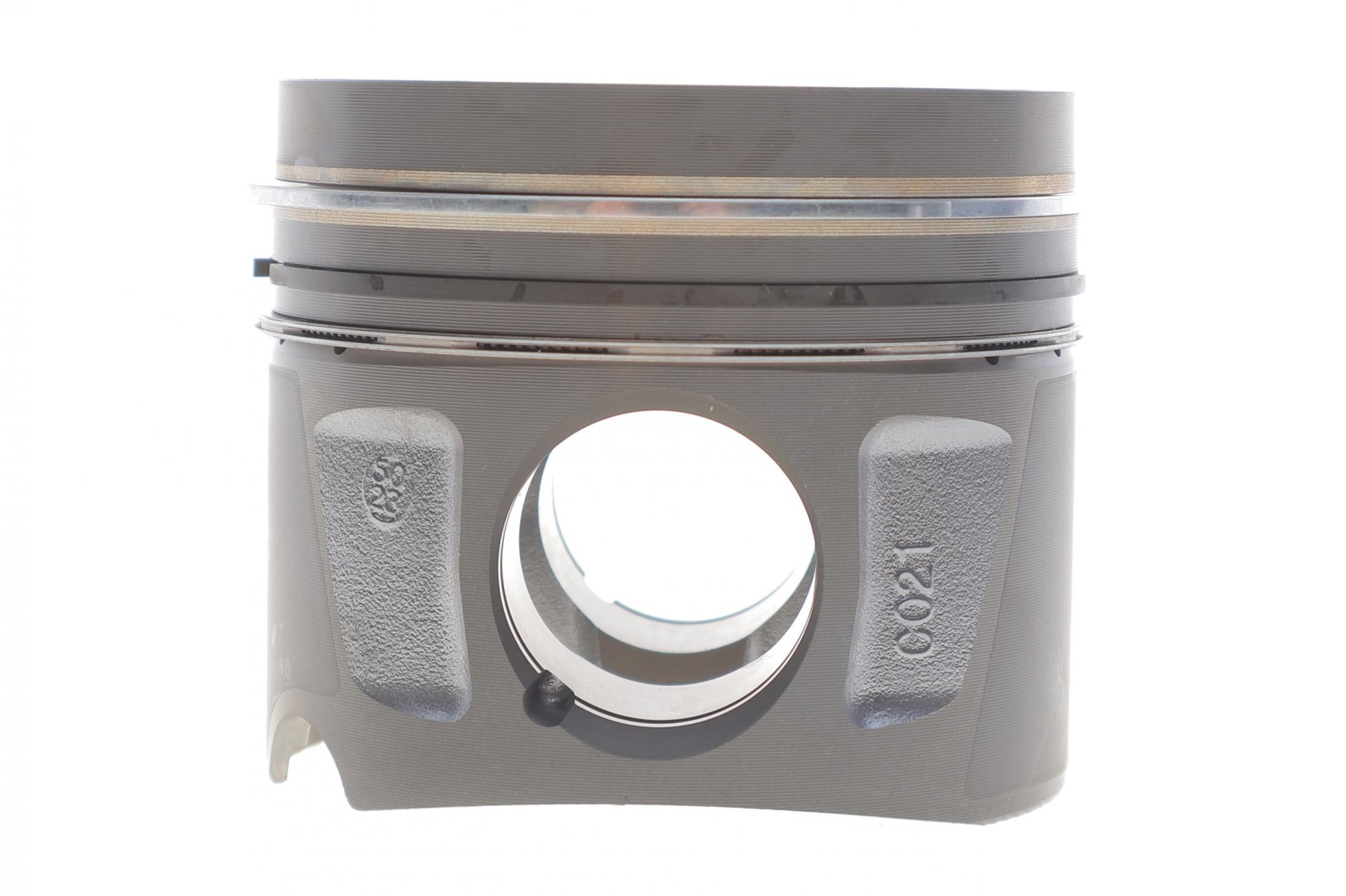 001PI00107002 MAHLE