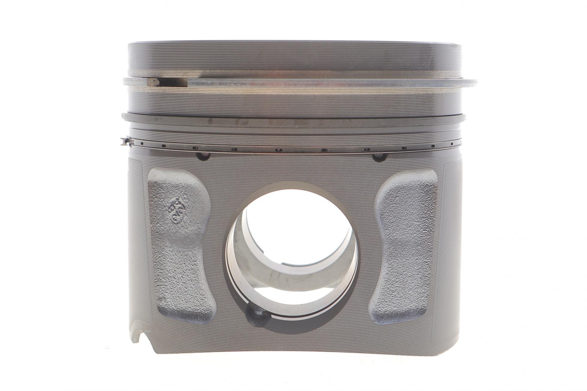 013PI00136000 MAHLE