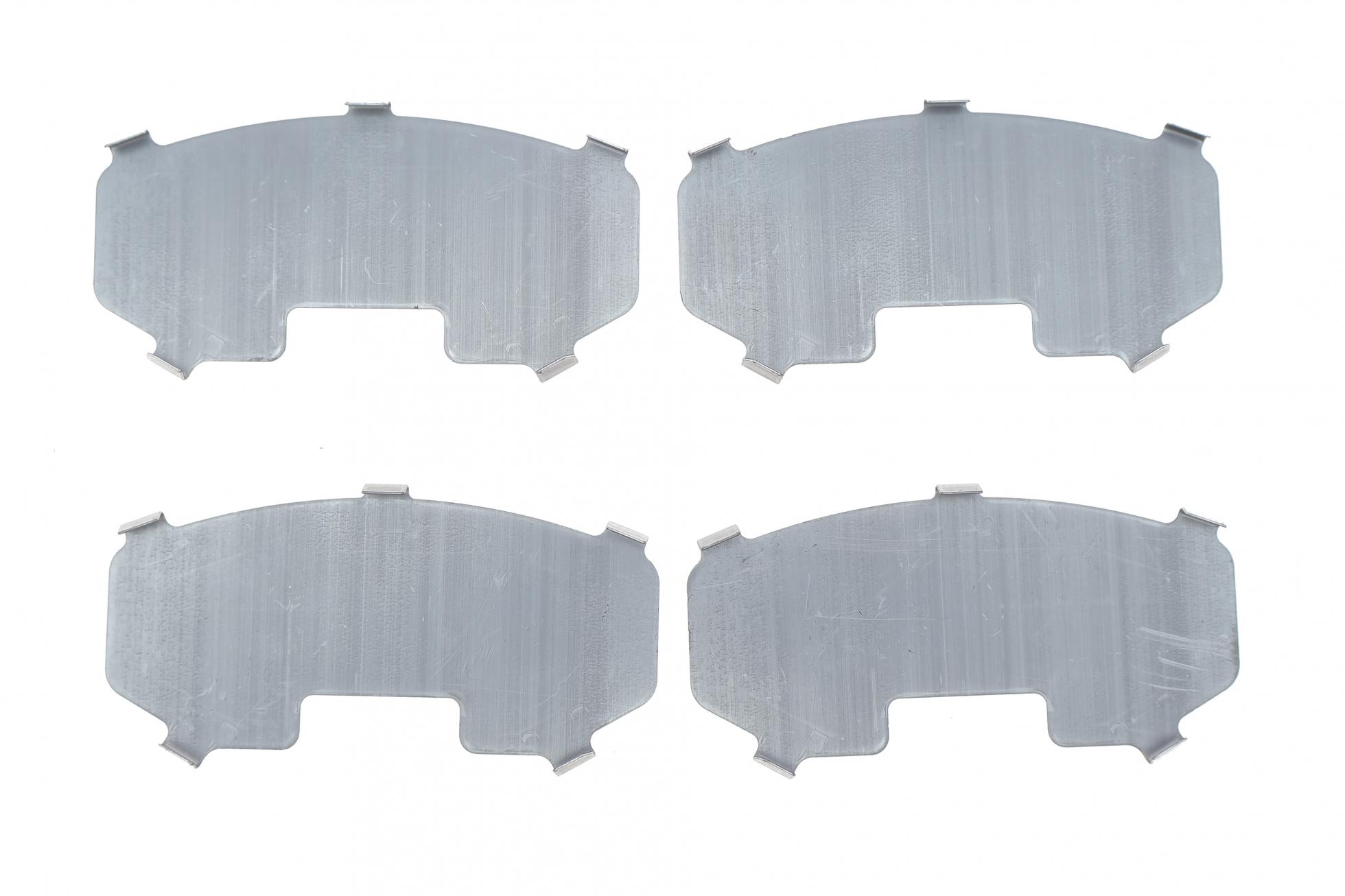 Комплект протискрипних пластин (передніх) Nissan Maxima 99-03 (Akebono)
