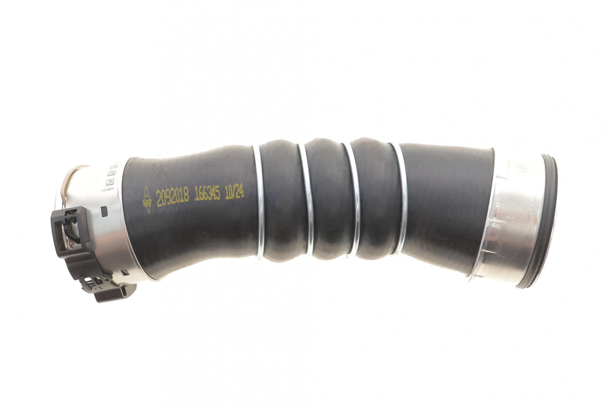 Патрубок интеркулера (R) BMW 1 (E81/E87/E82) 2.0D 04-11 N47