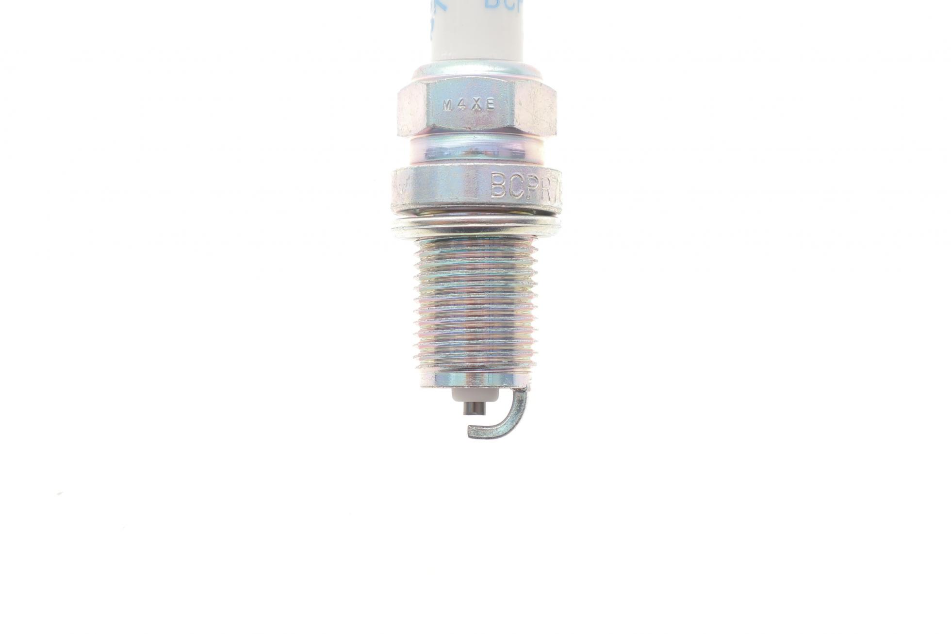 1095 NGK