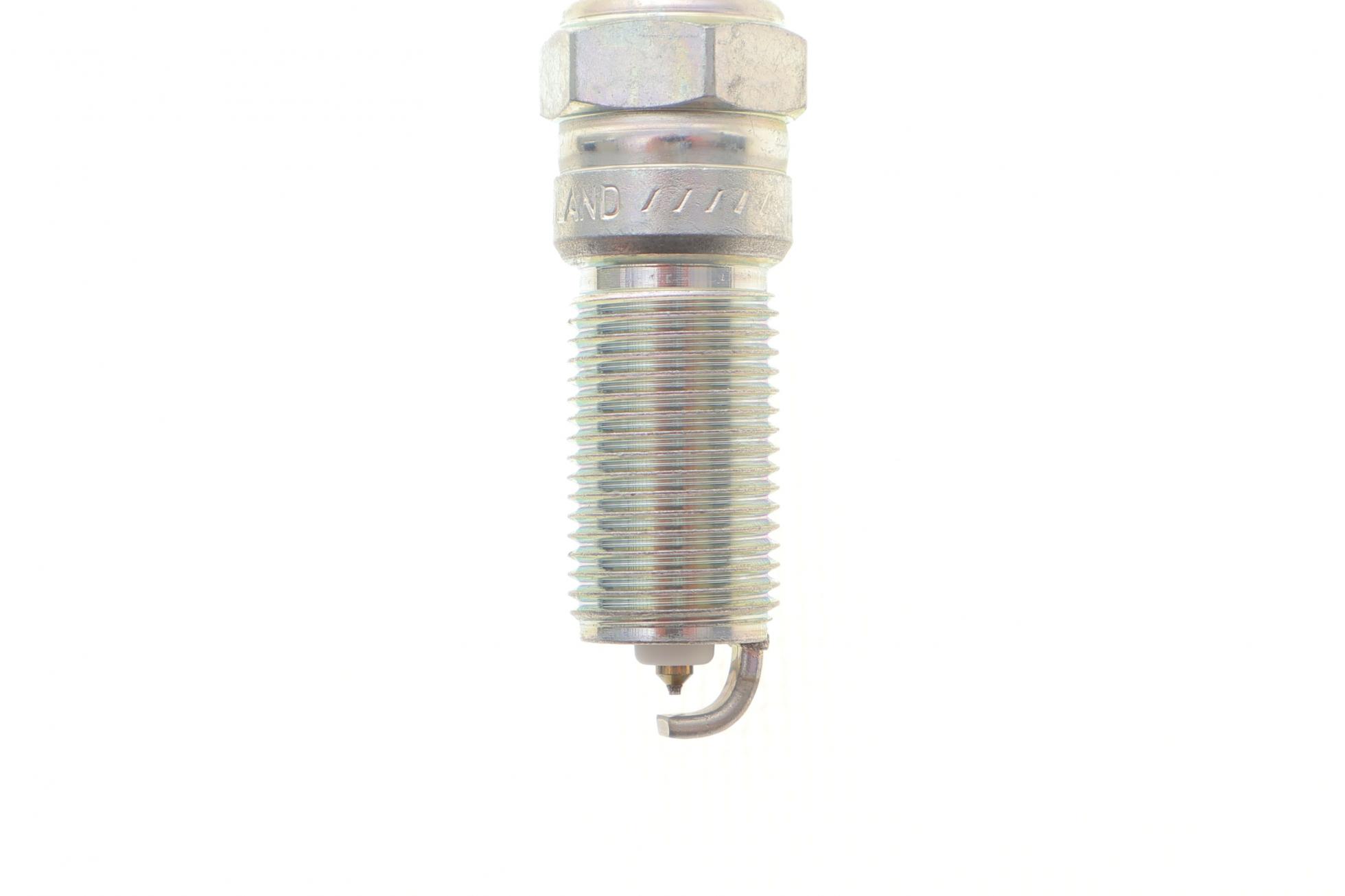 7586 NGK