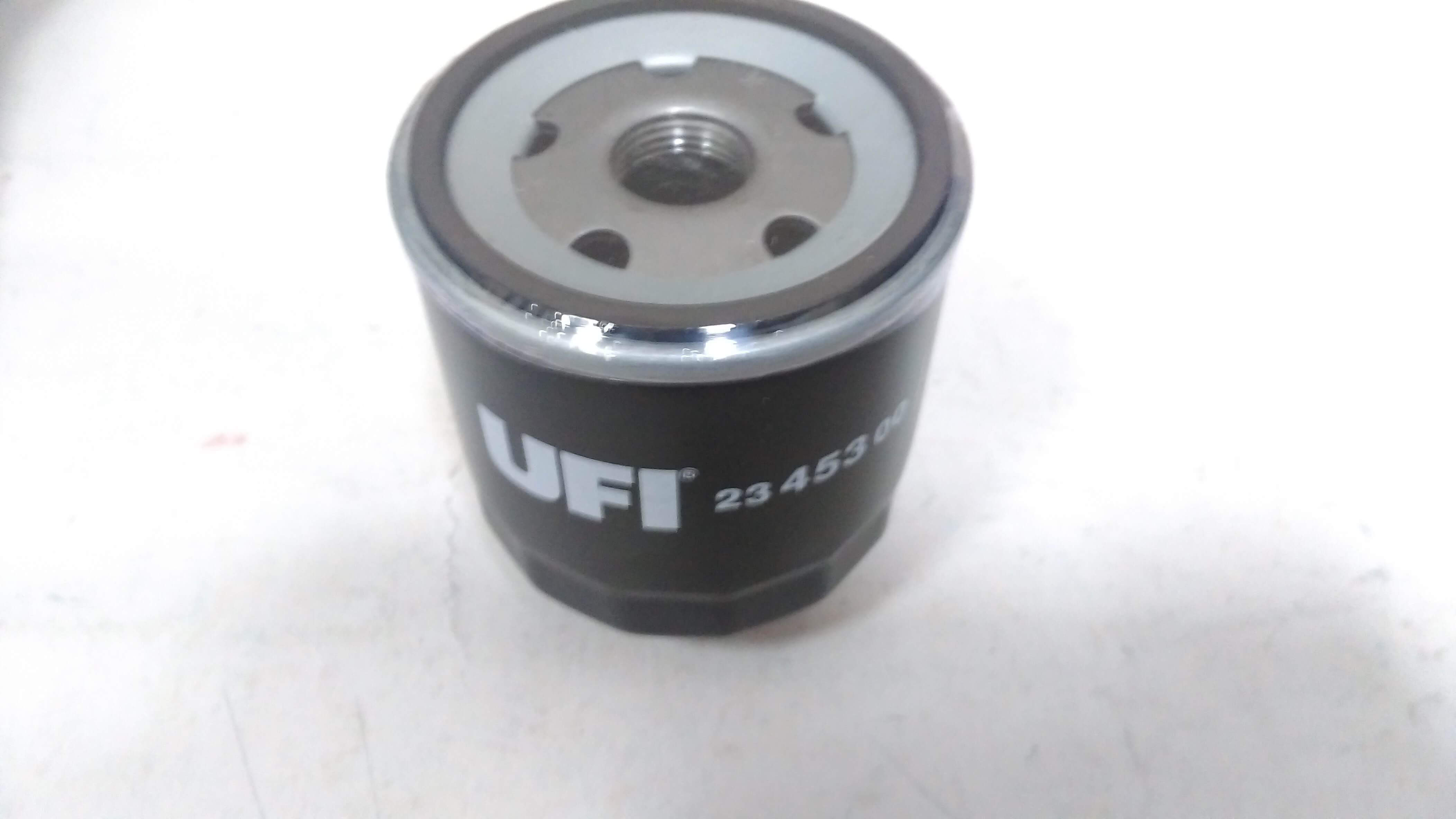 Фільтр масляний 1.4MPI 16V,1.6FSI 16V VW Golf VI 09-14, Caddy III 04-15, Golf V 03-09, Golf Plus 05-14, Polo 09-18; AUDI A2 00-05; SKODA Octavia A5 04-13, Fabia II 07-14, Octavia Tour 96-10, Roomster