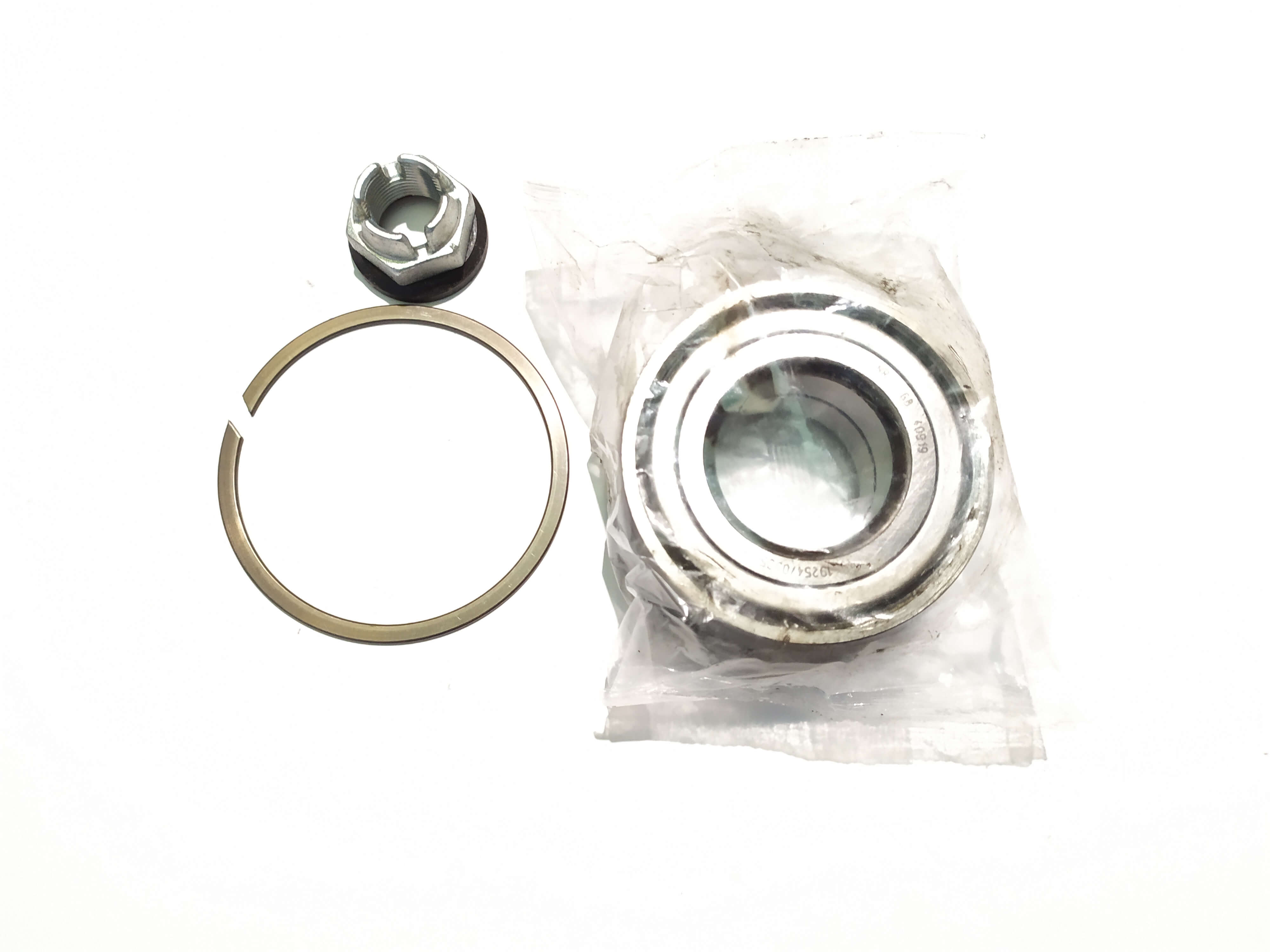 R15572 SNR